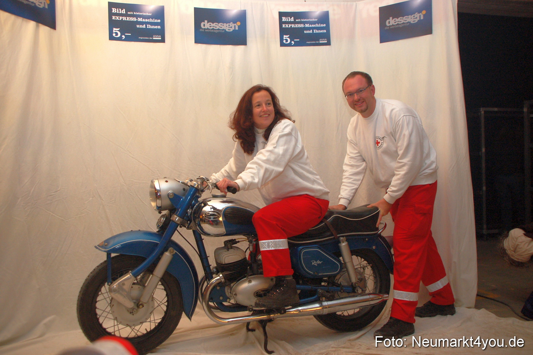 0064 Express One Night Event 101107