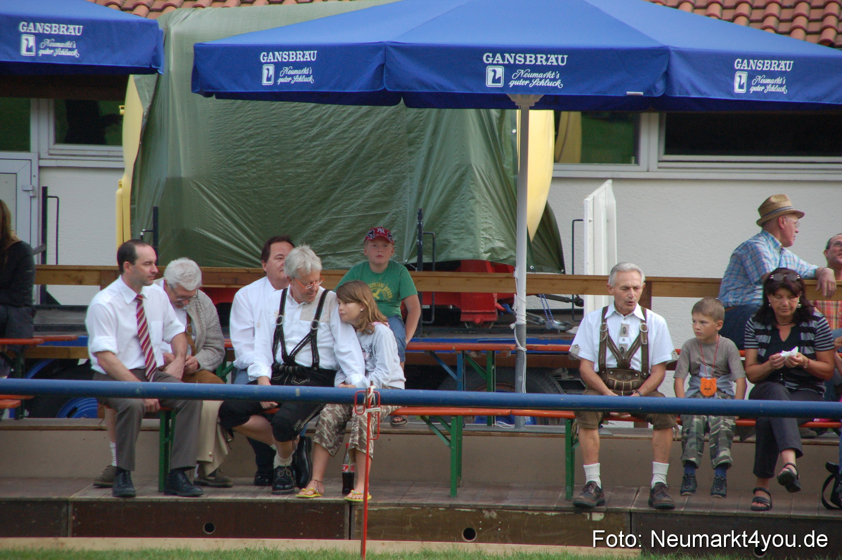 0006 Pferde Fohlenschau 200807