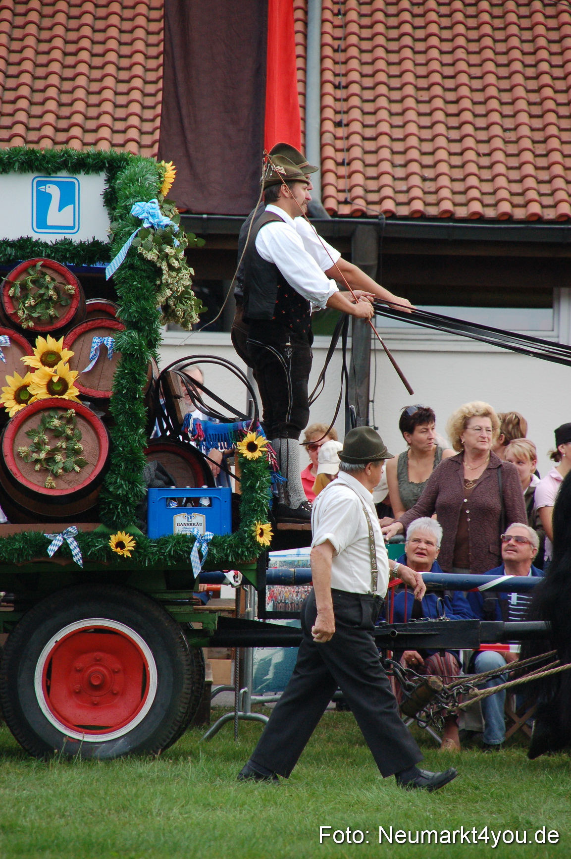 0011 Pferde Fohlenschau 200807