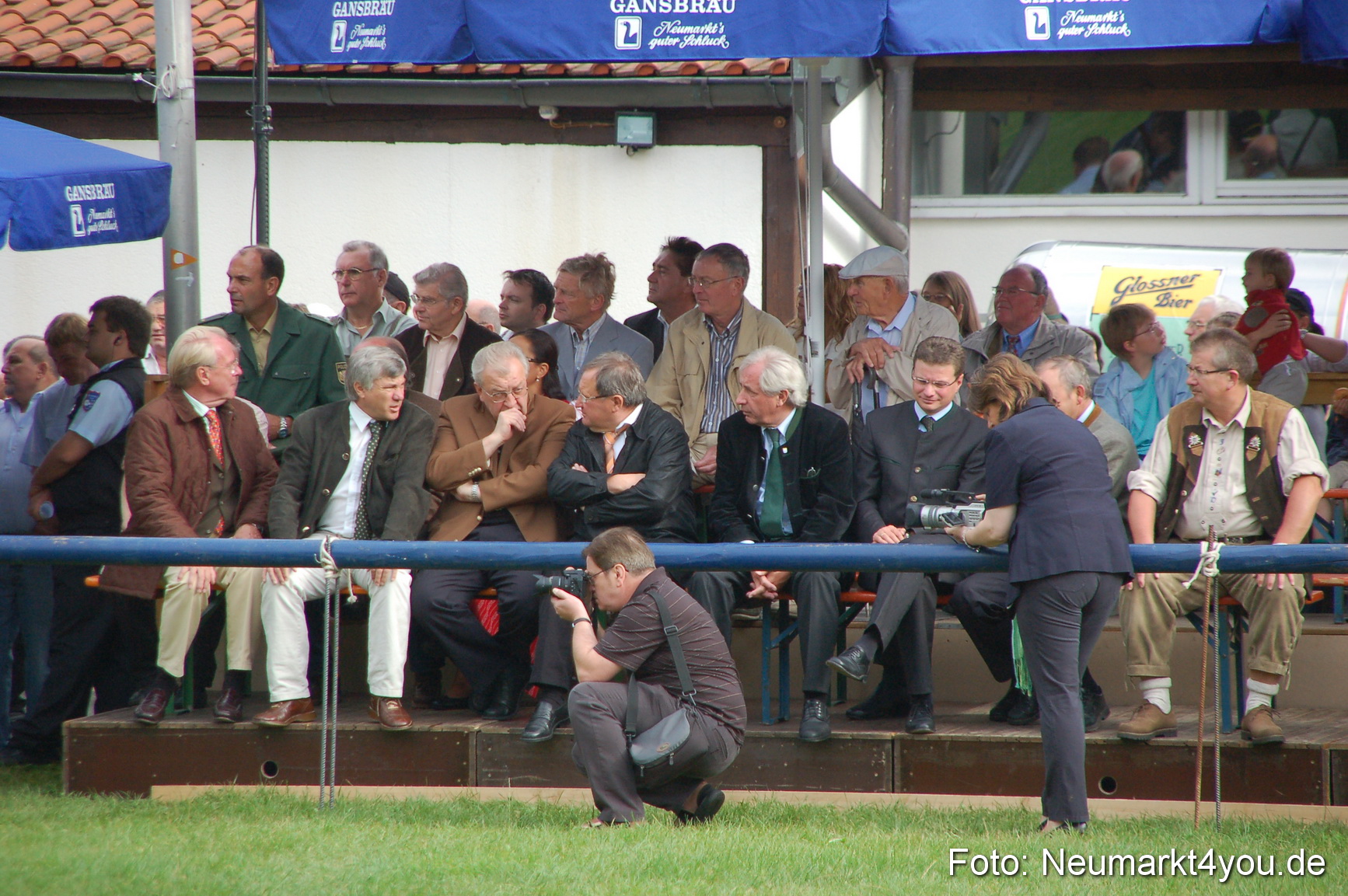 0044 Pferde Fohlenschau 200807