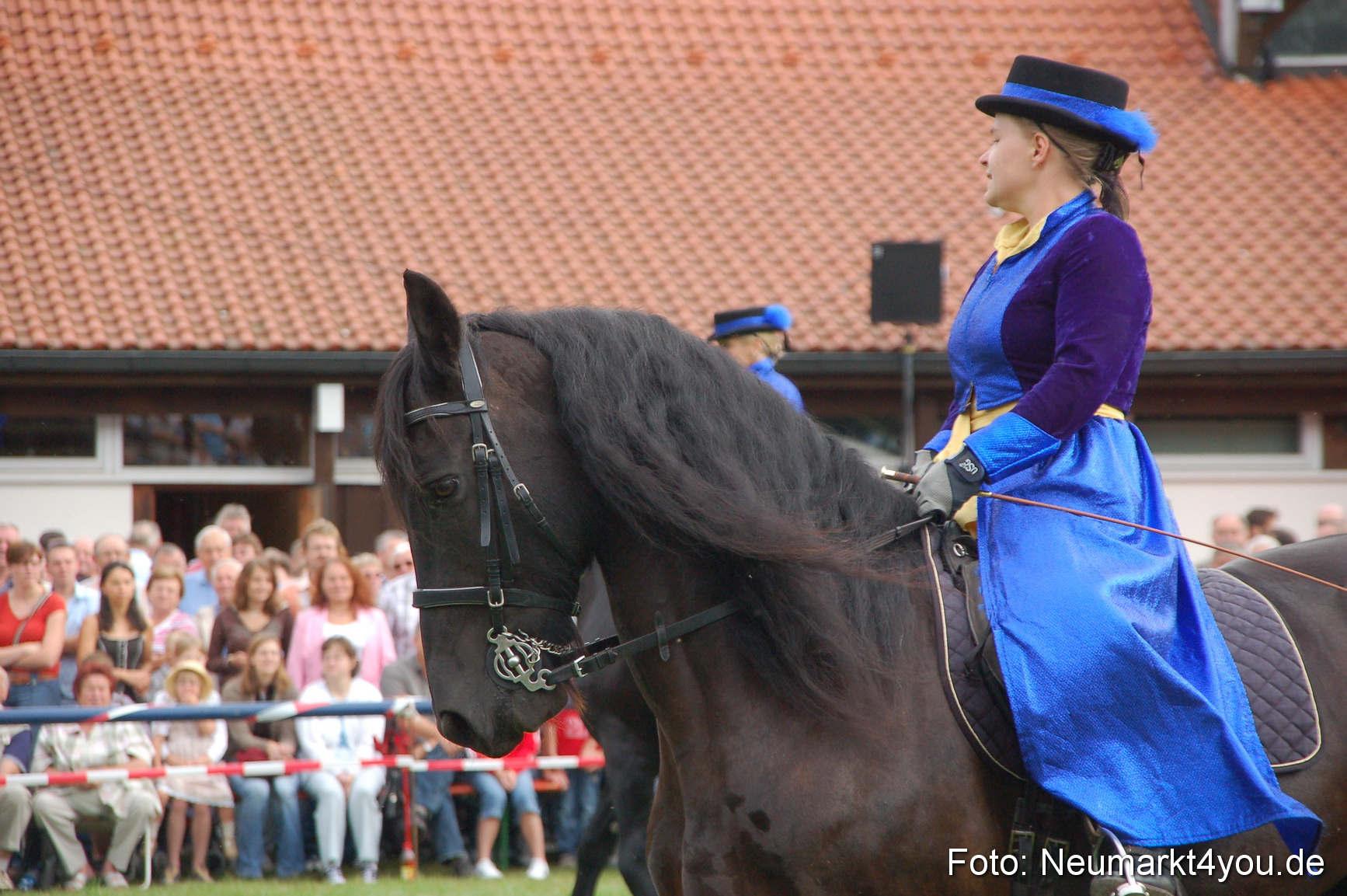0068 Pferde Fohlenschau 200807