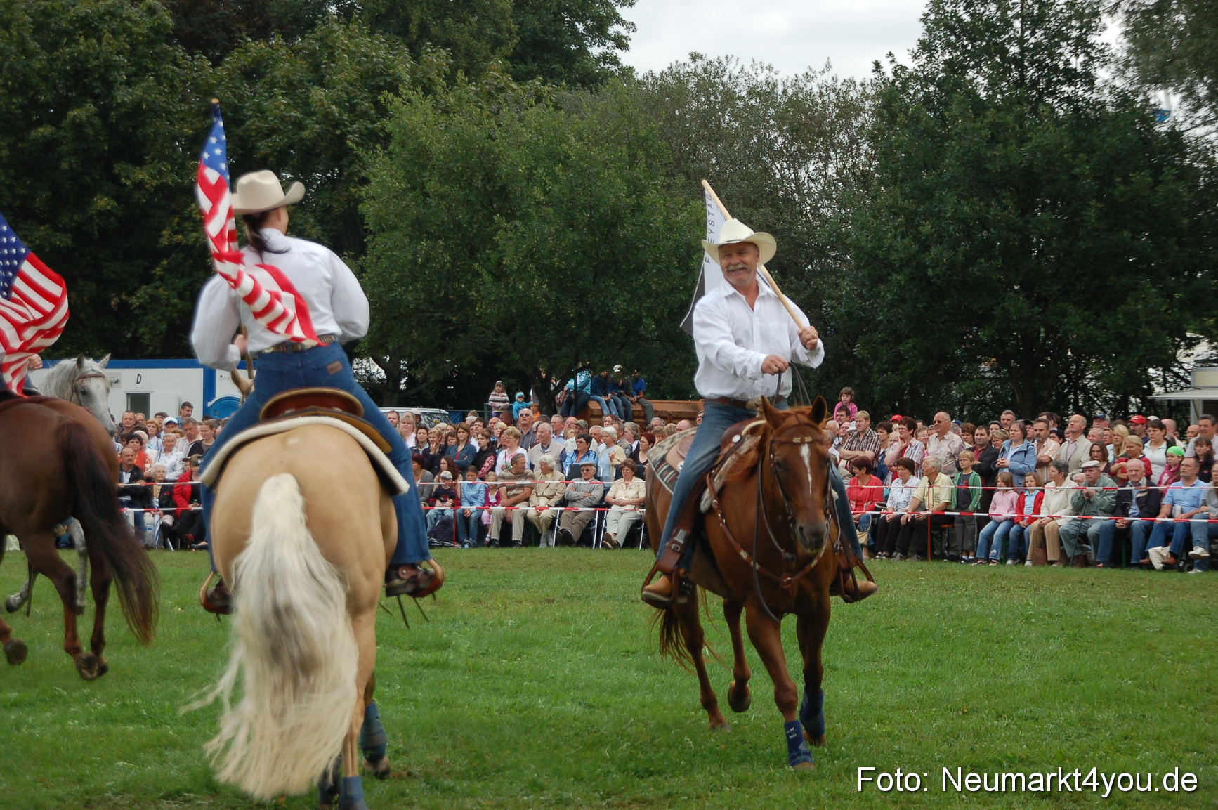 0231 Pferde Fohlenschau 200807