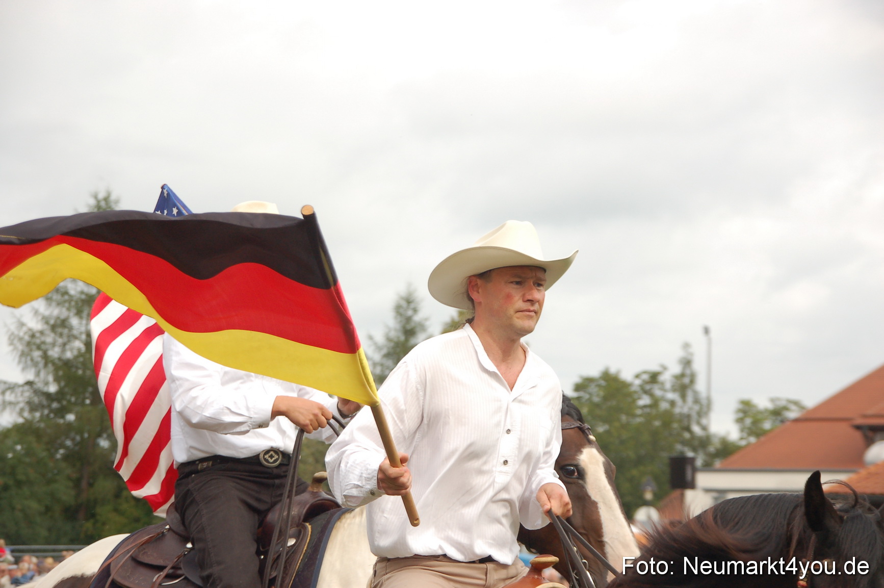 0253 Pferde Fohlenschau 200807