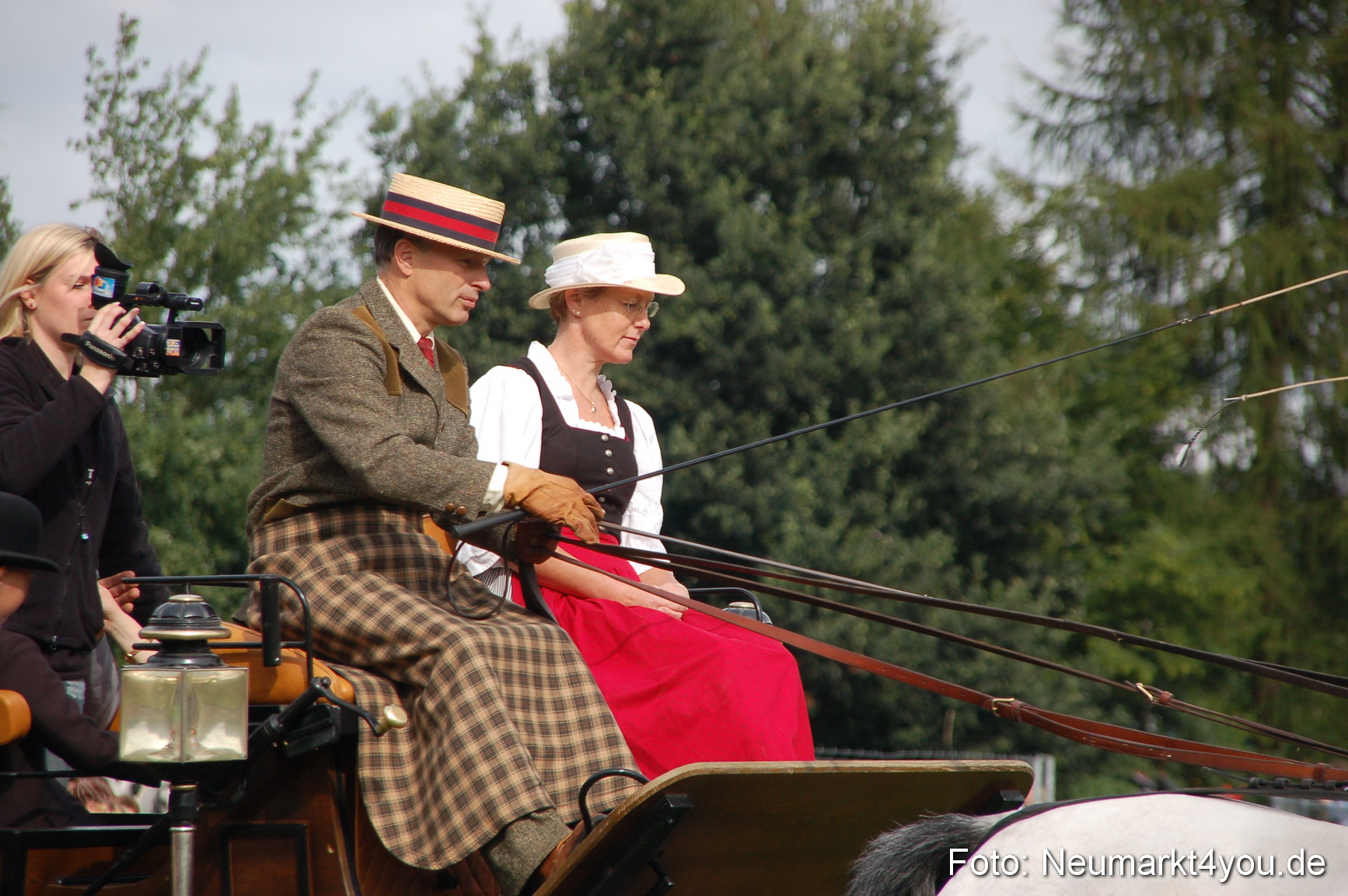 0304 Pferde Fohlenschau 200807