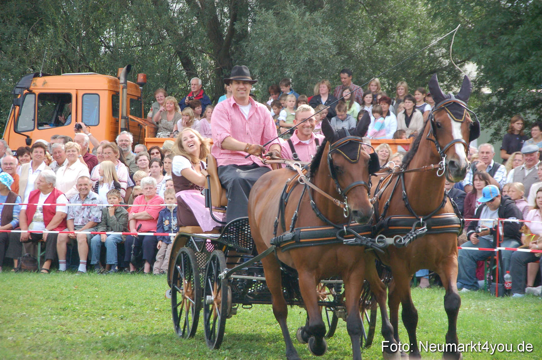 0315 Pferde Fohlenschau 200807