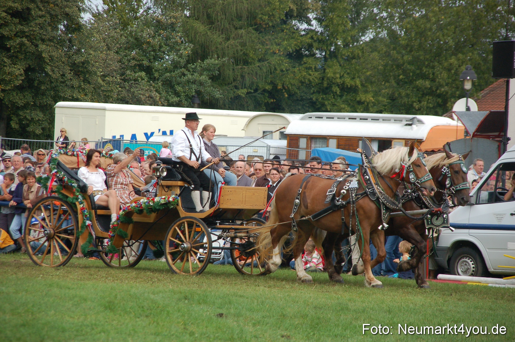 0362 Pferde Fohlenschau 200807