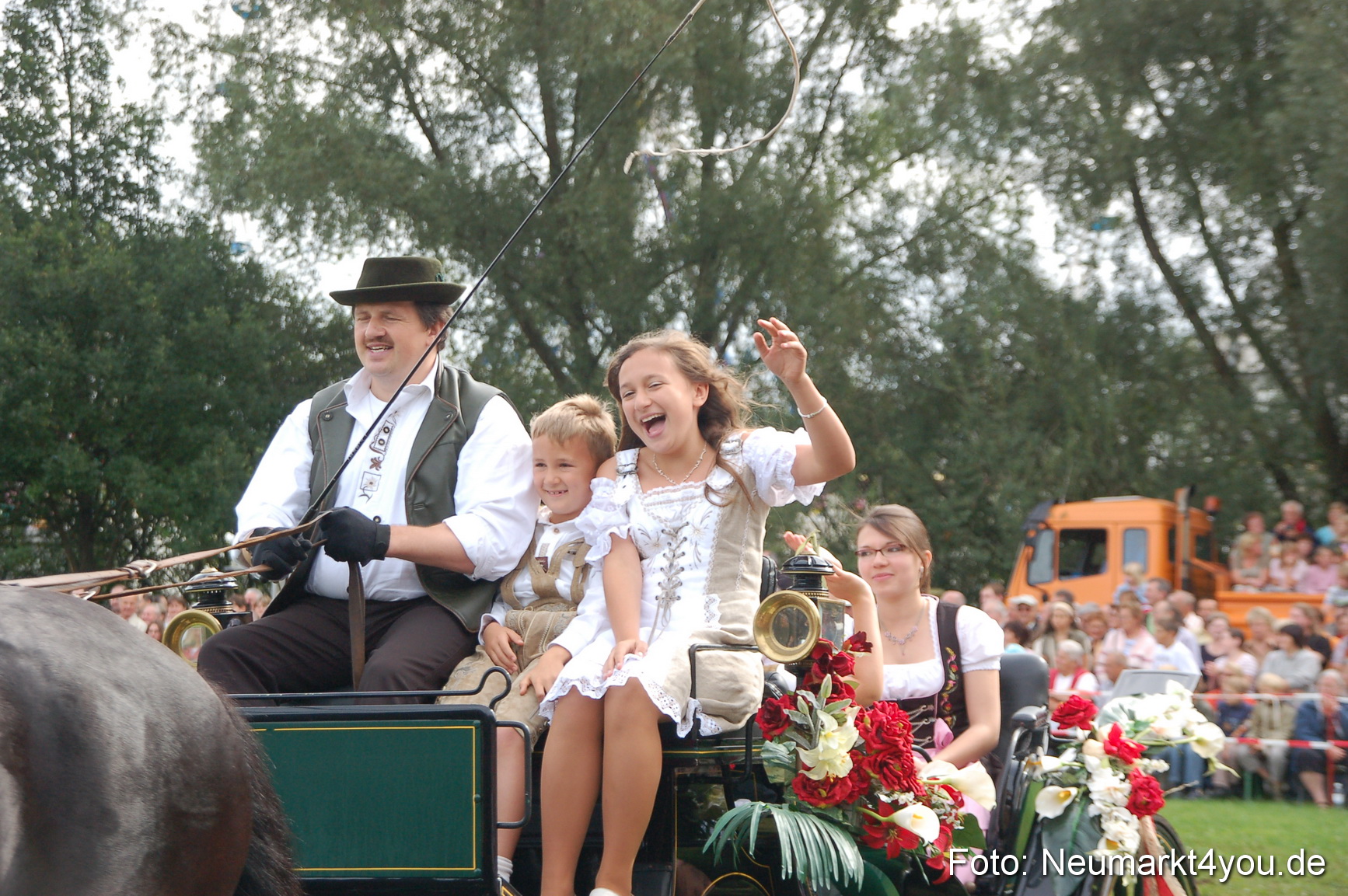 0370 Pferde Fohlenschau 200807