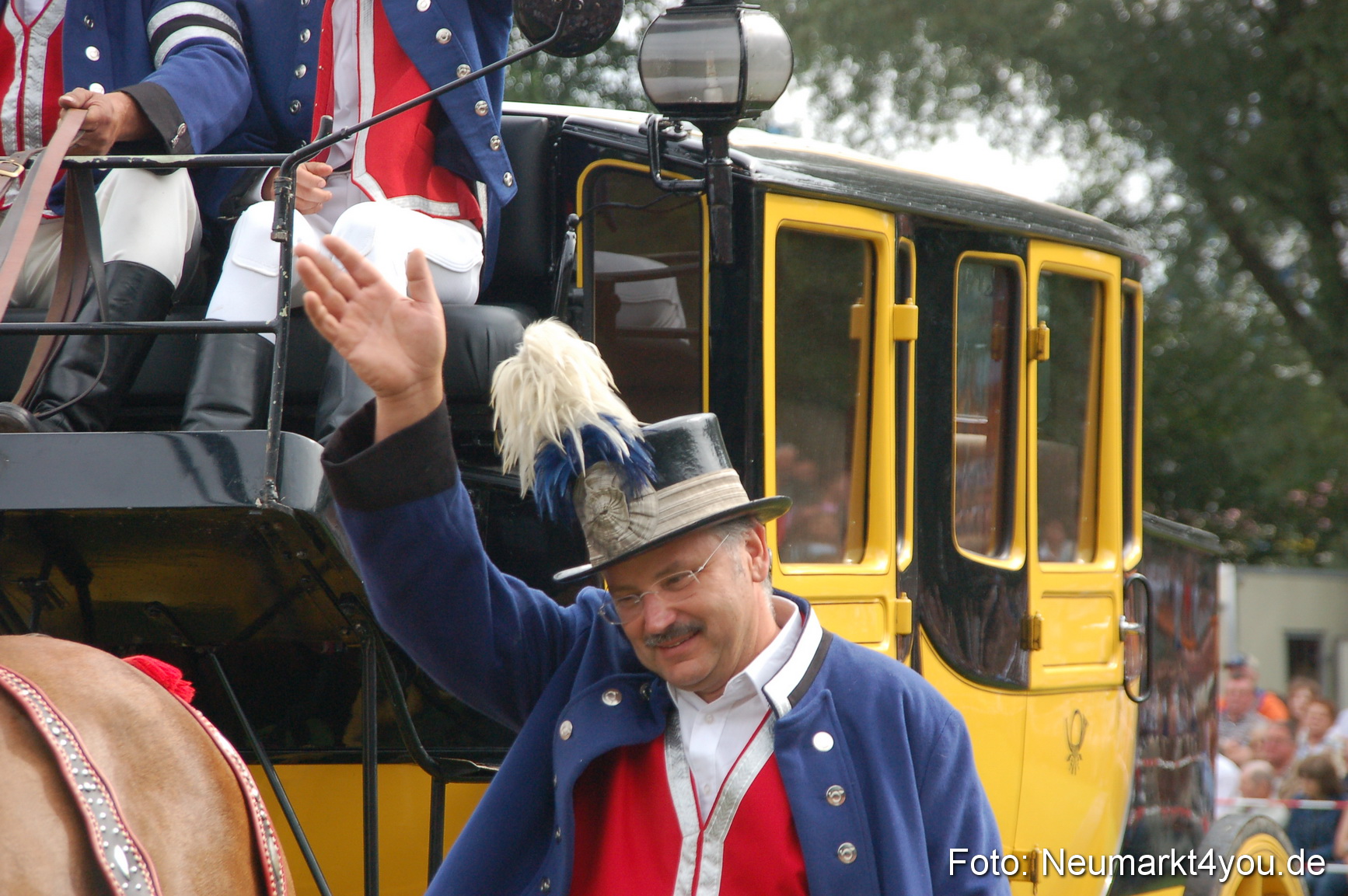 0422 Pferde Fohlenschau 200807