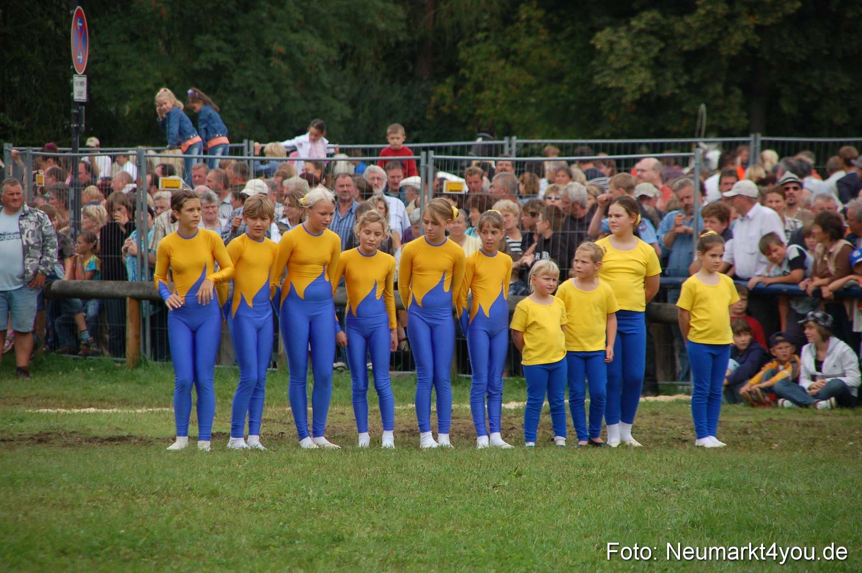 0438 Pferde Fohlenschau 200807