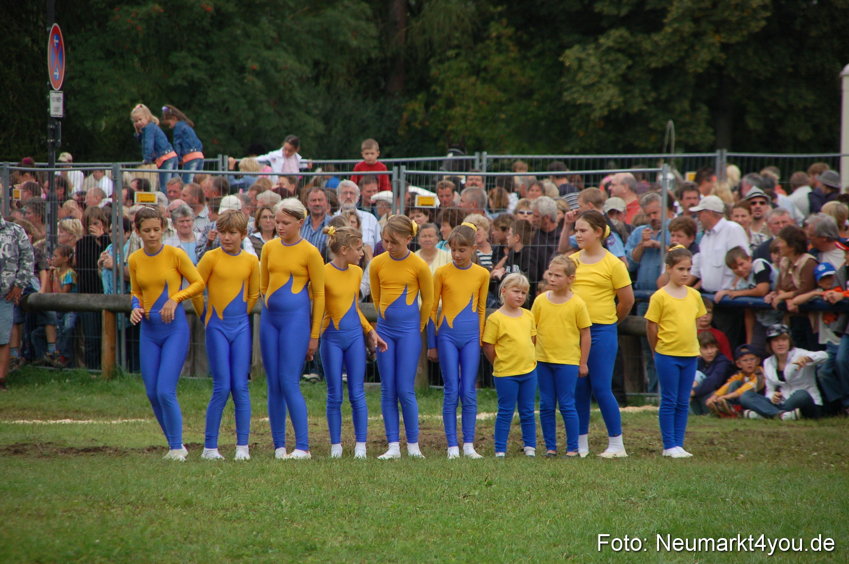 0439 Pferde Fohlenschau 200807