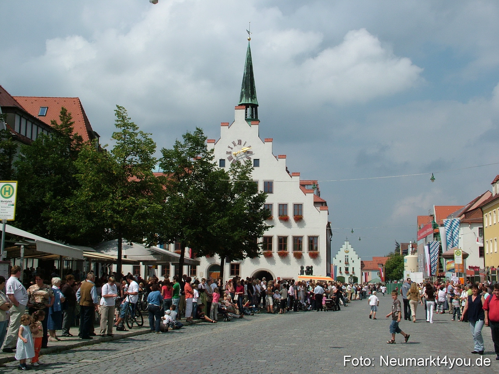 0018 Volksfestzug 120807