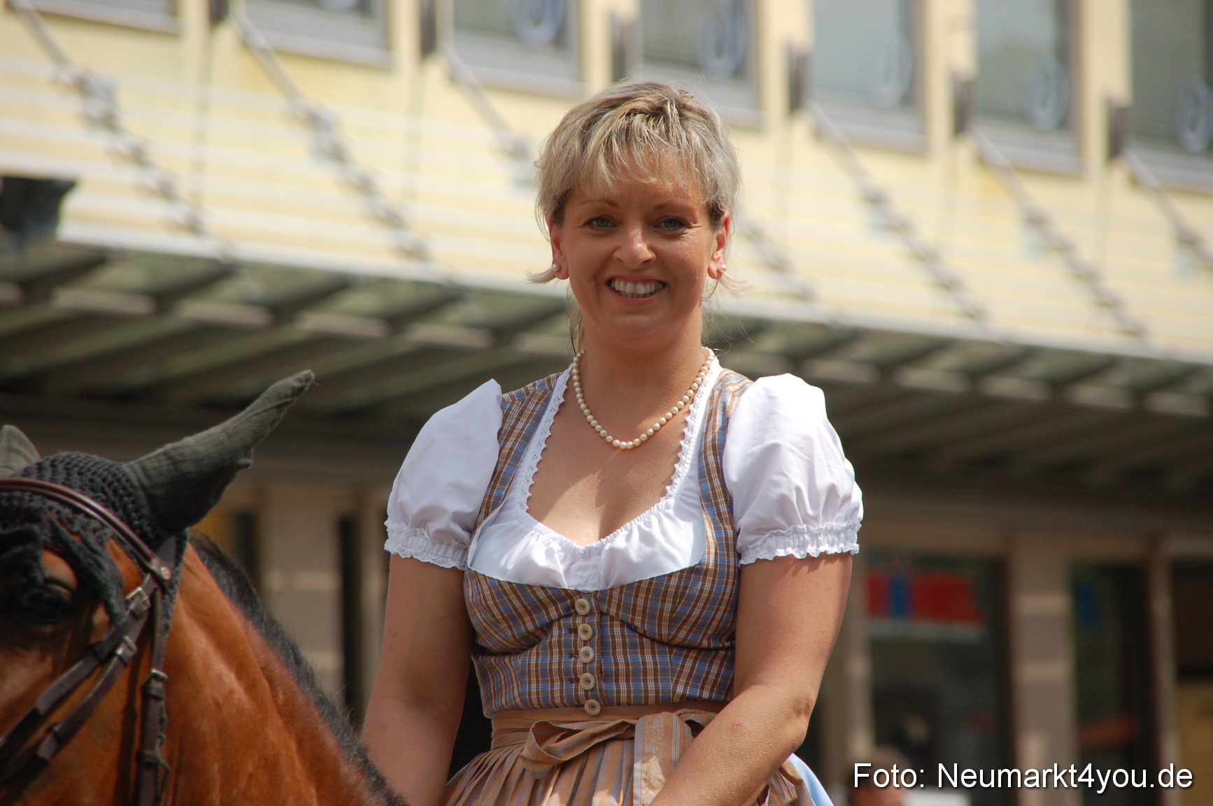 0025 Volksfestzug 120807