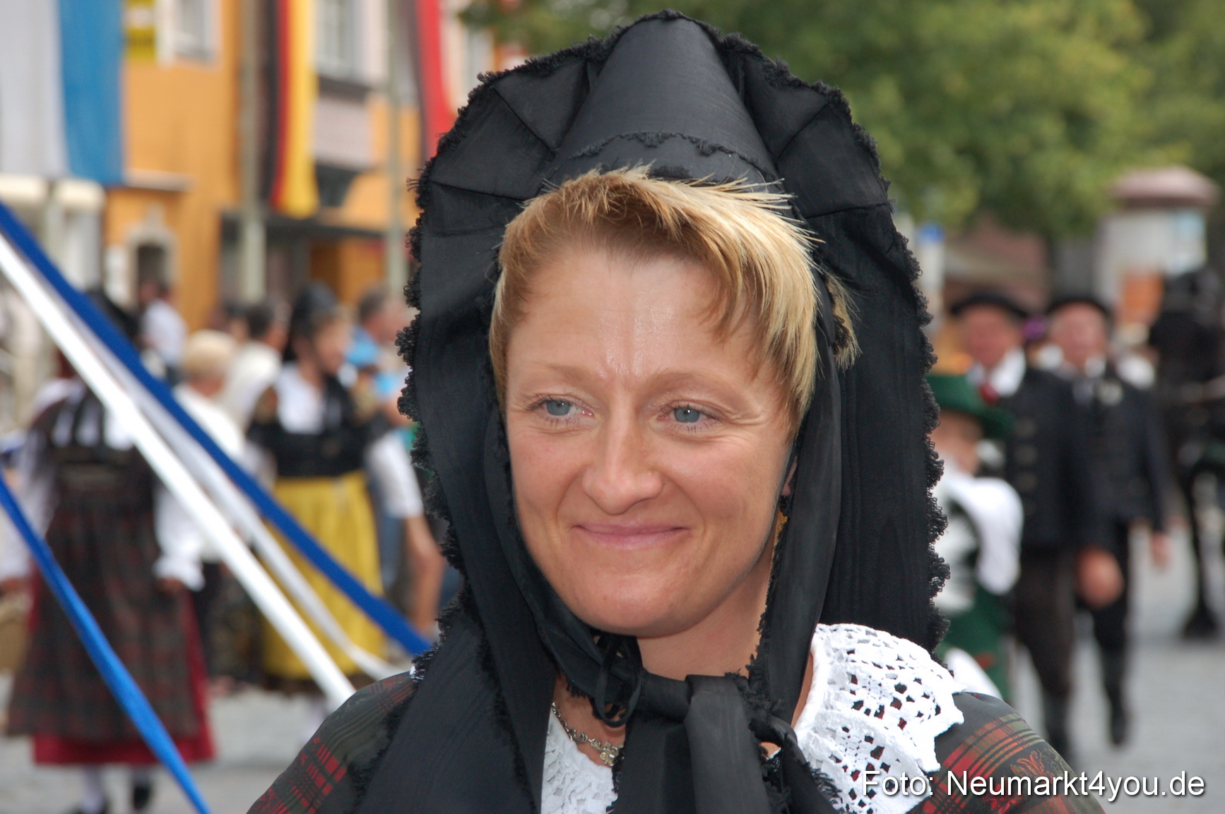 0033 Volksfestzug 120807