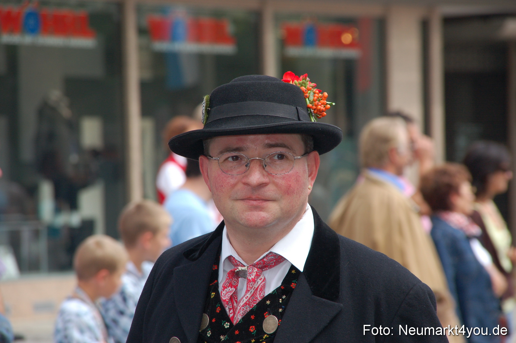 0034 Volksfestzug 120807