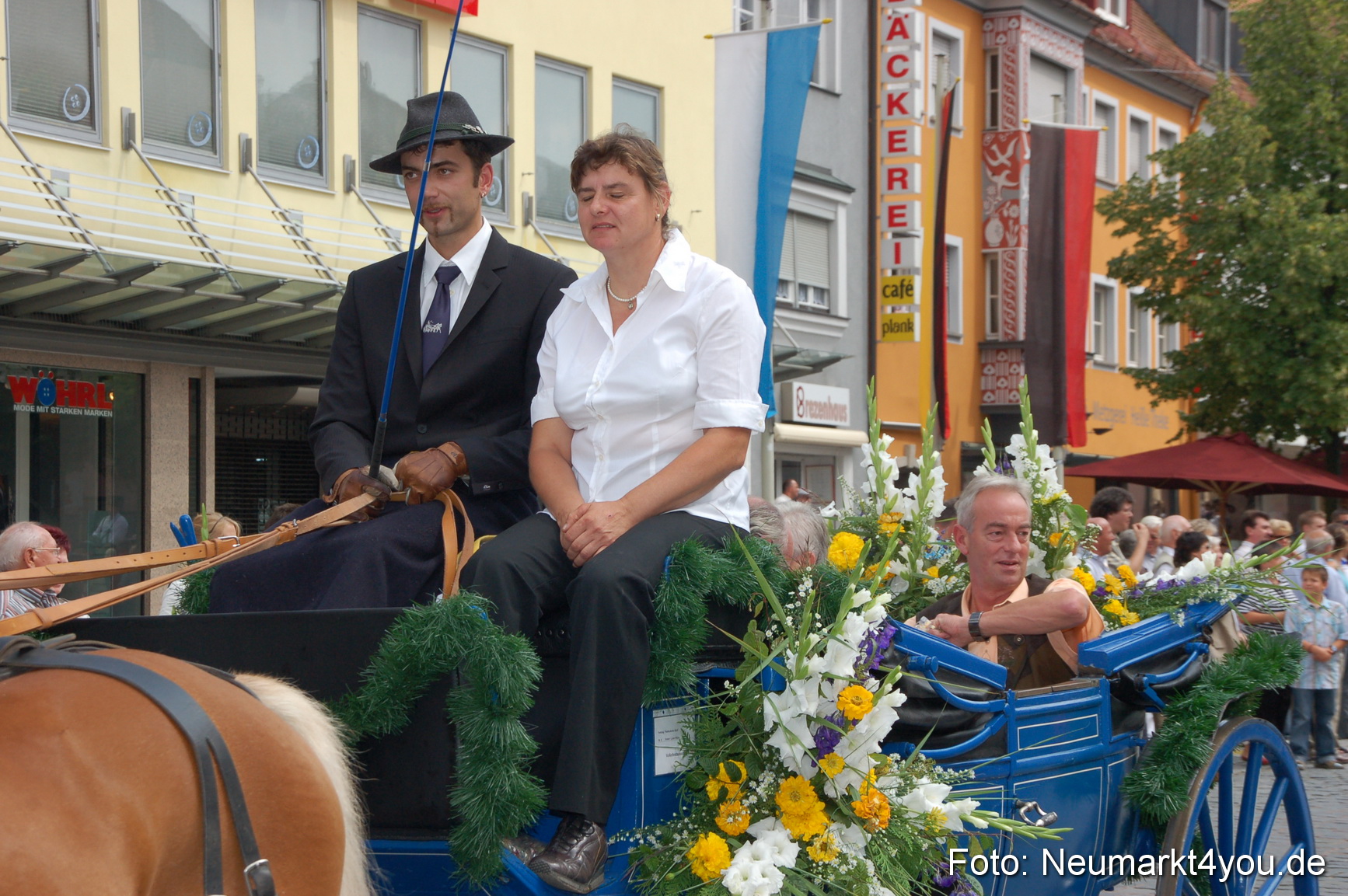 0039 Volksfestzug 120807