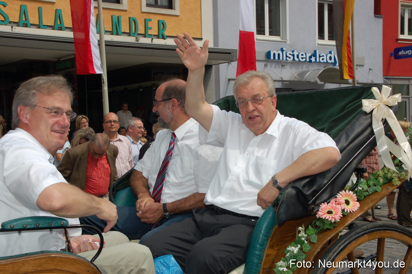 0042 Volksfestzug 120807