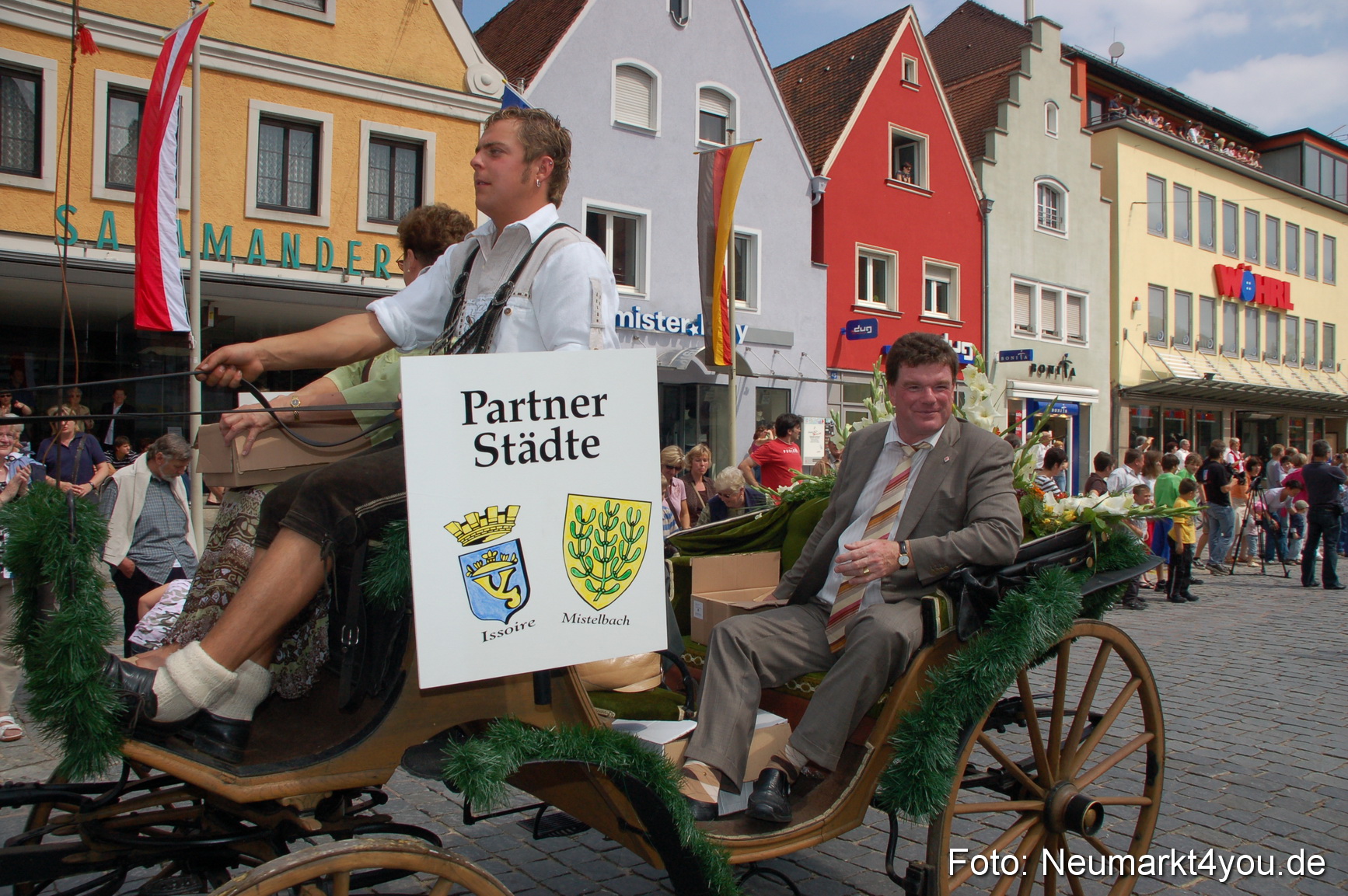 0049 Volksfestzug 120807