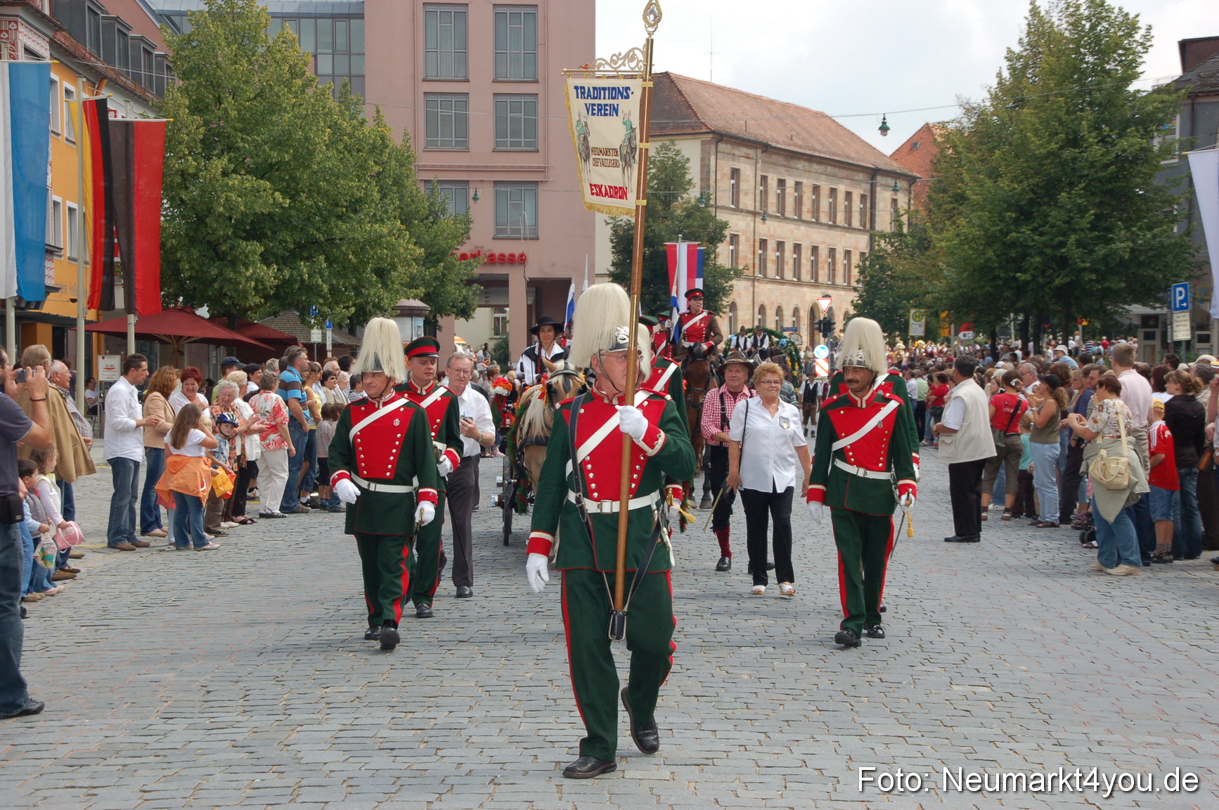 0051 Volksfestzug 120807