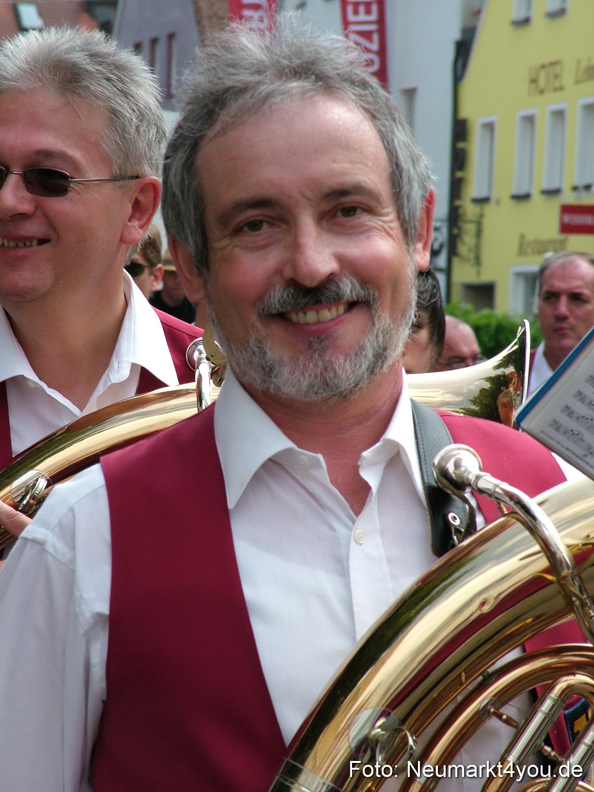 0055 Volksfestzug 120807