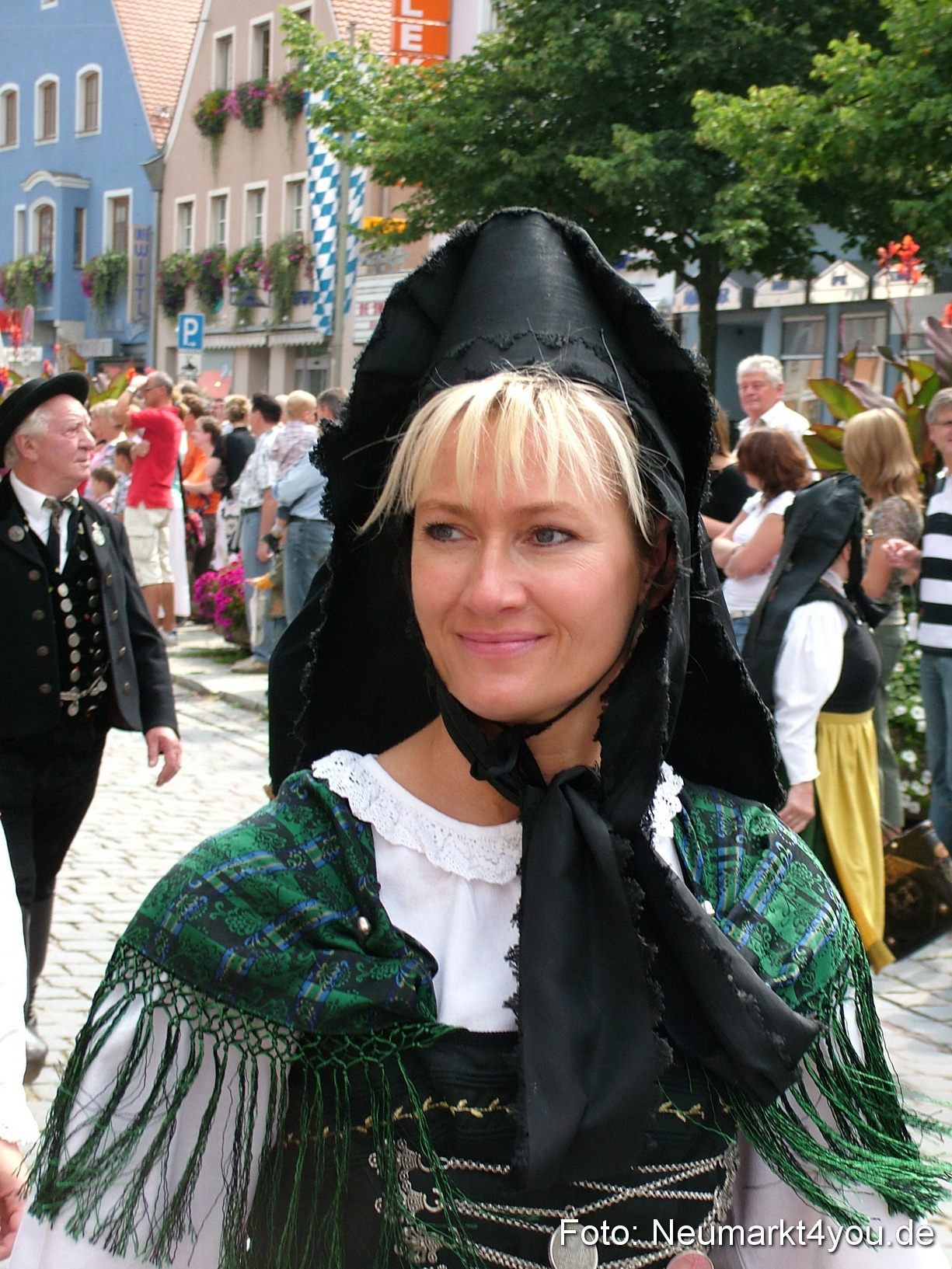 0065 Volksfestzug 120807