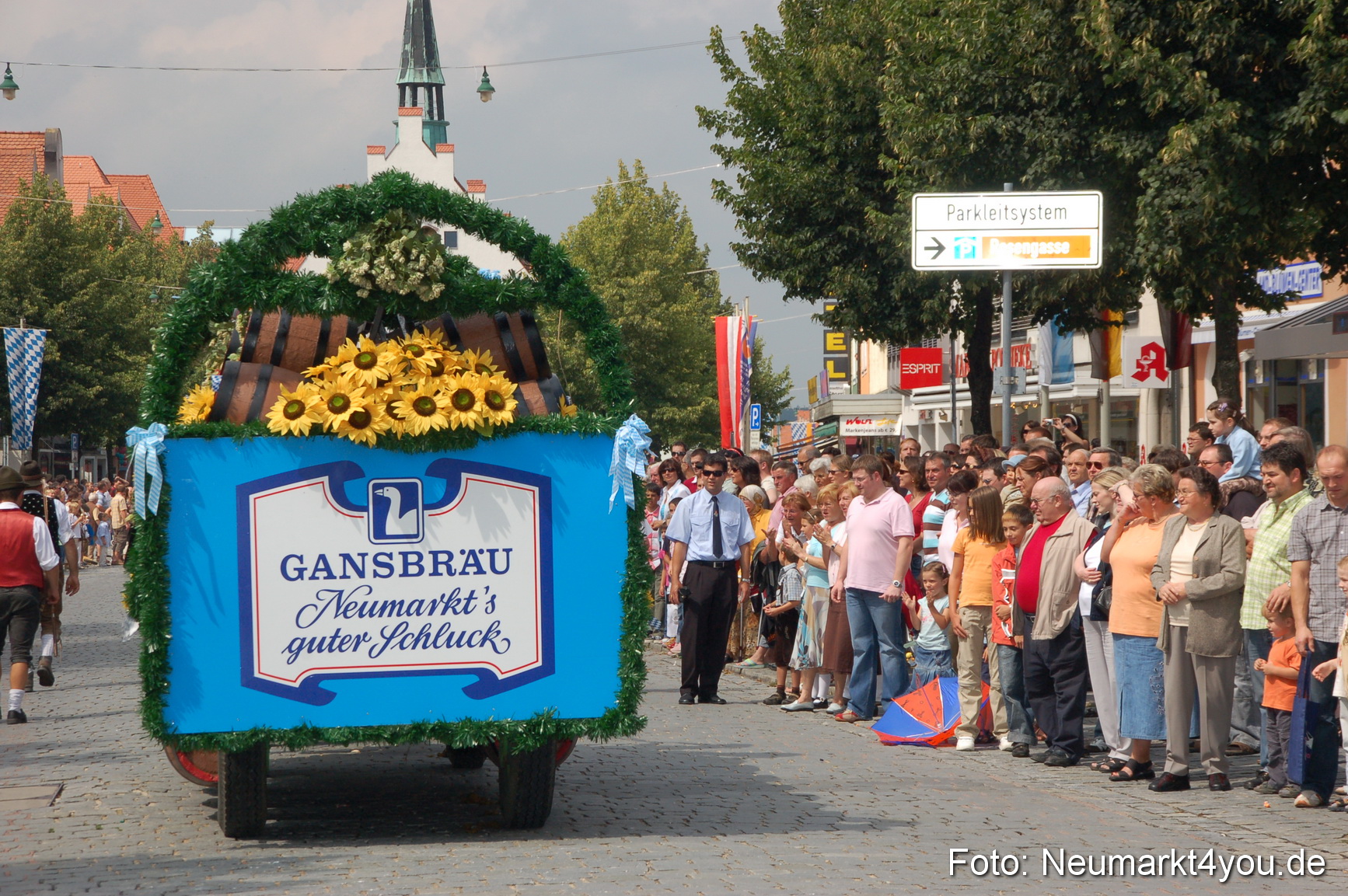 0072 Volksfestzug 120807
