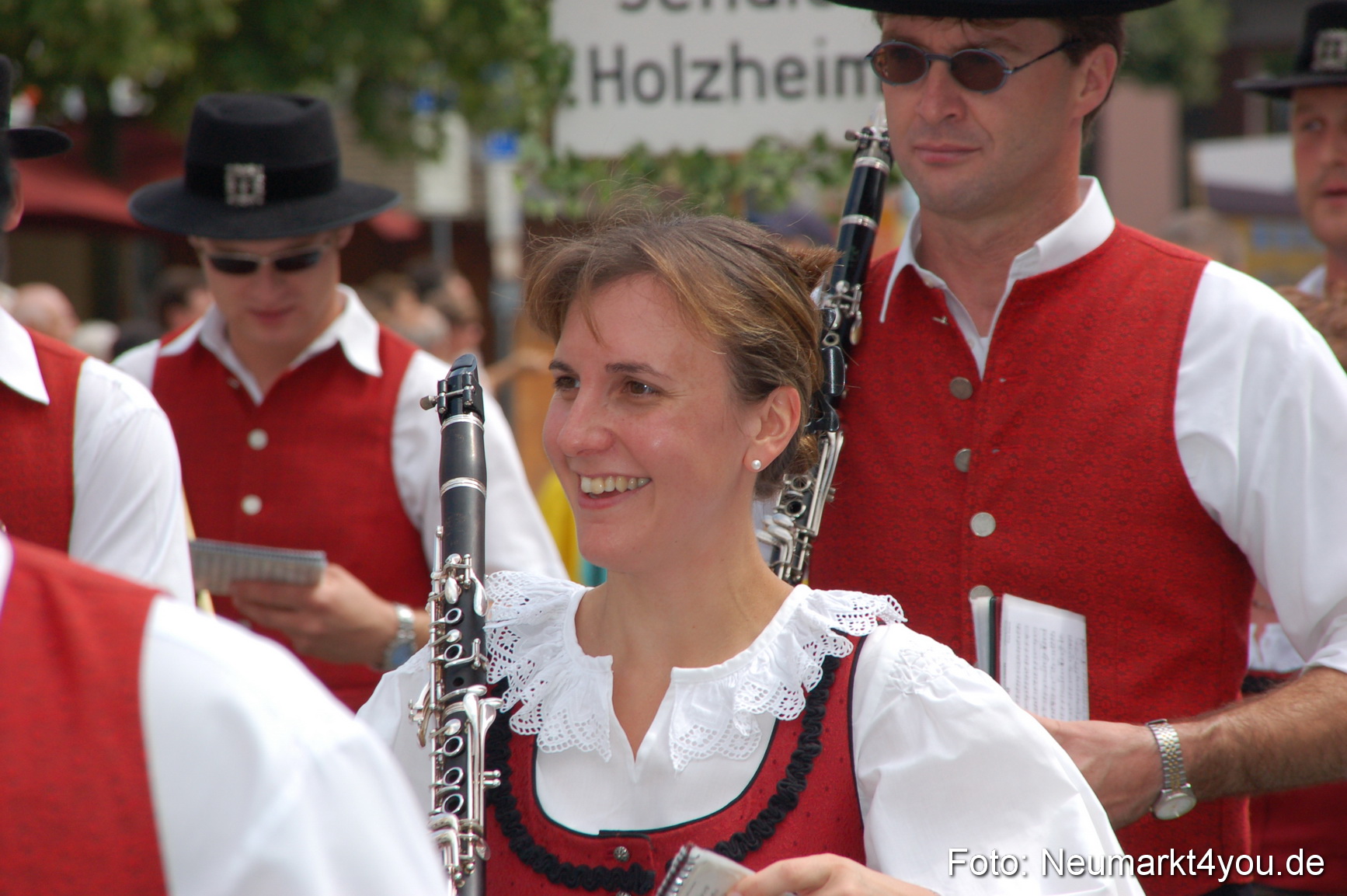 0077 Volksfestzug 120807