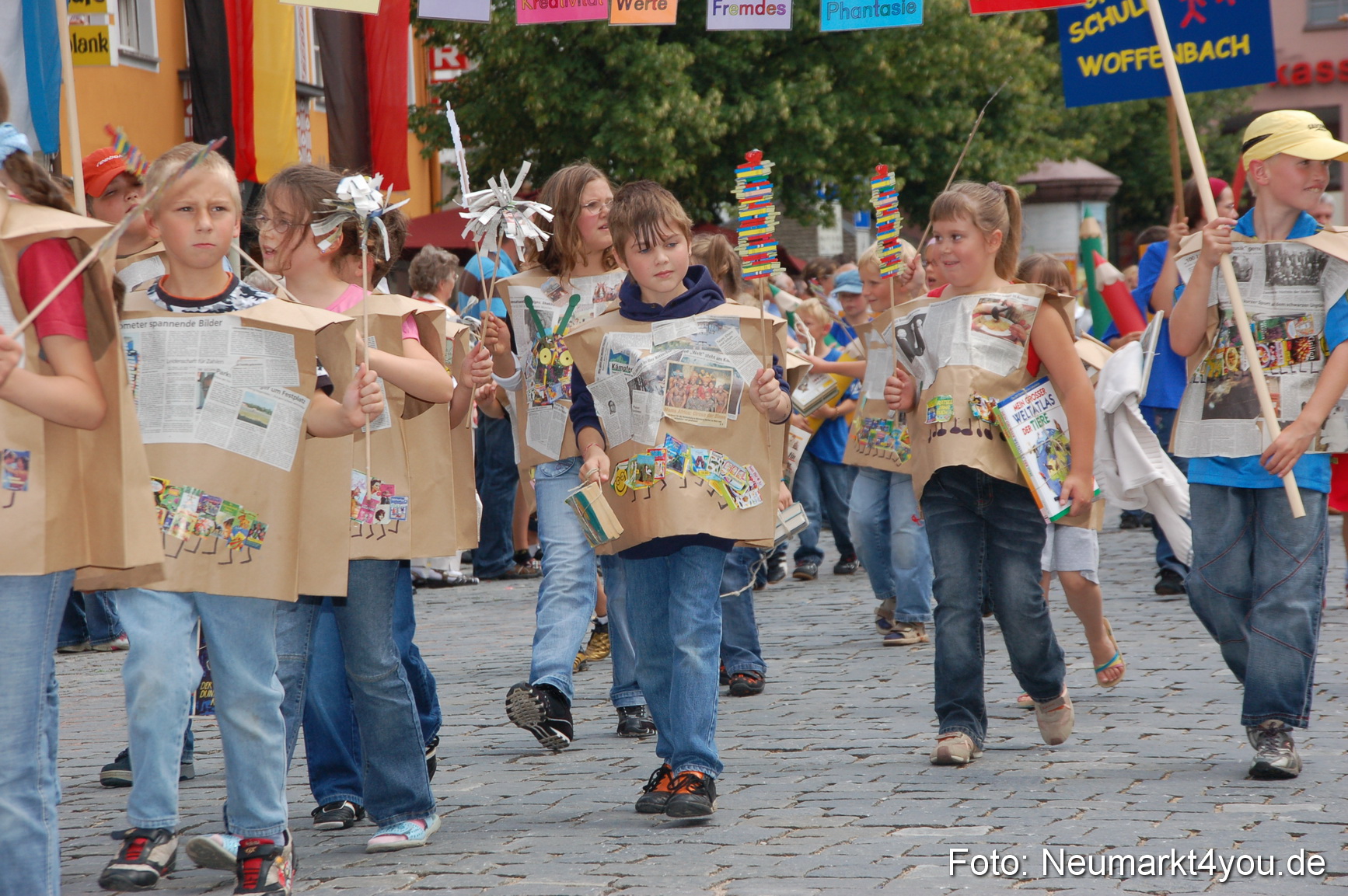 0082 Volksfestzug 120807