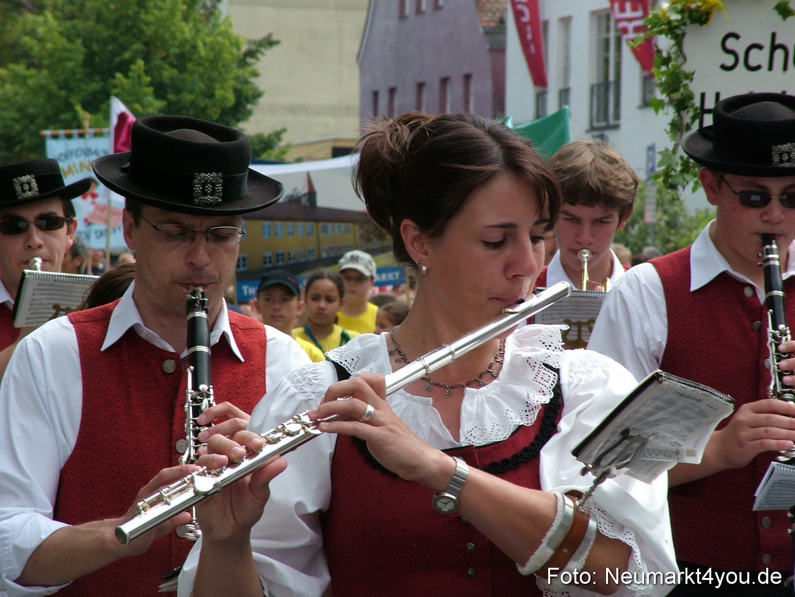0115 Volksfestzug 120807