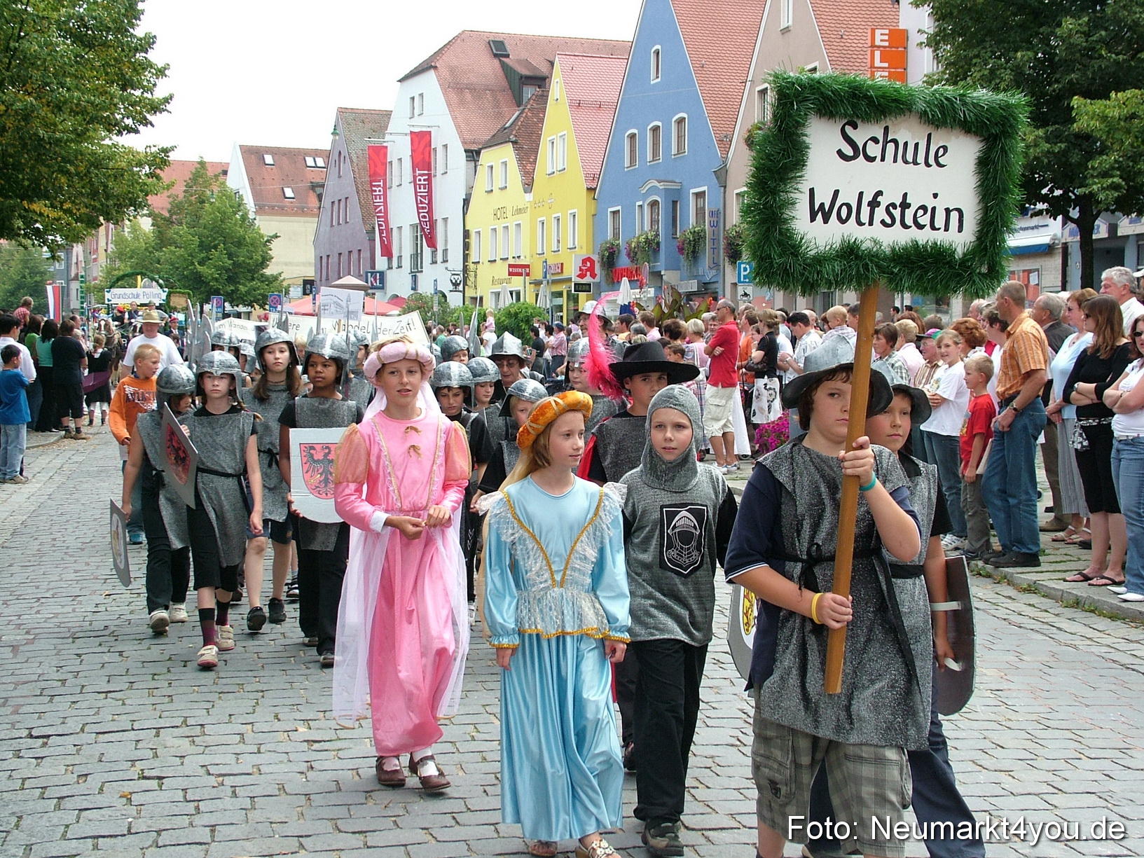 0120 Volksfestzug 120807