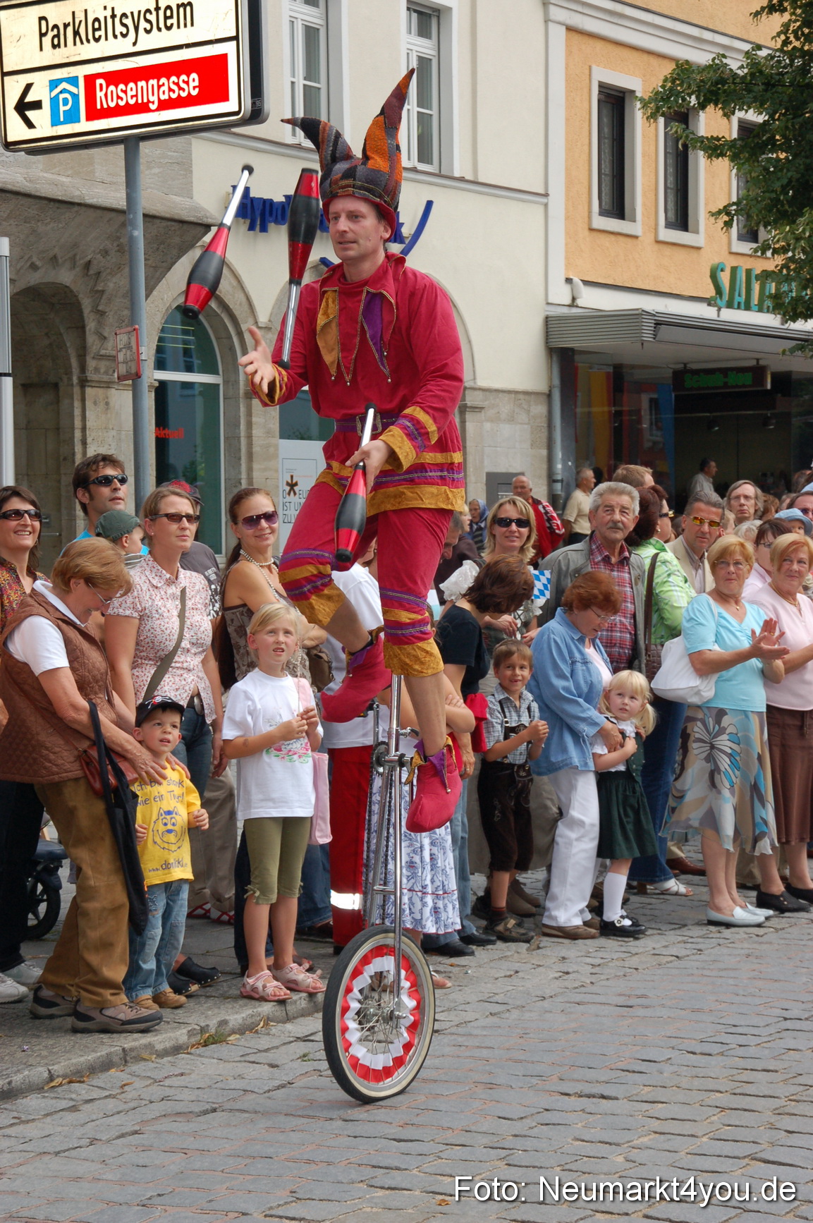 0136 Volksfestzug 120807