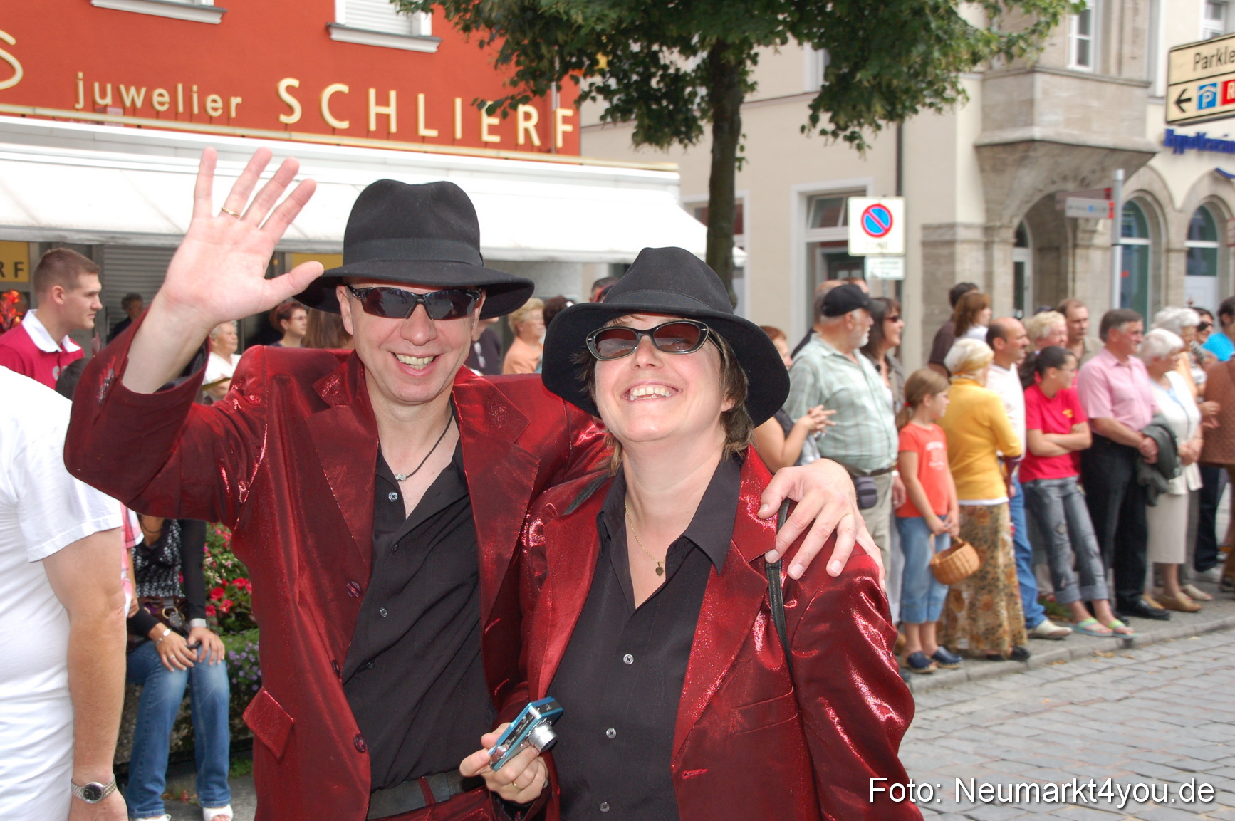 0145 Volksfestzug 120807