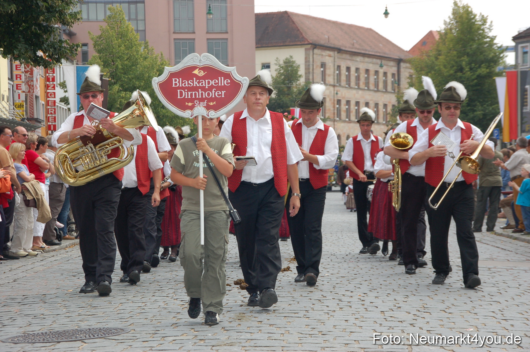 0151 Volksfestzug 120807