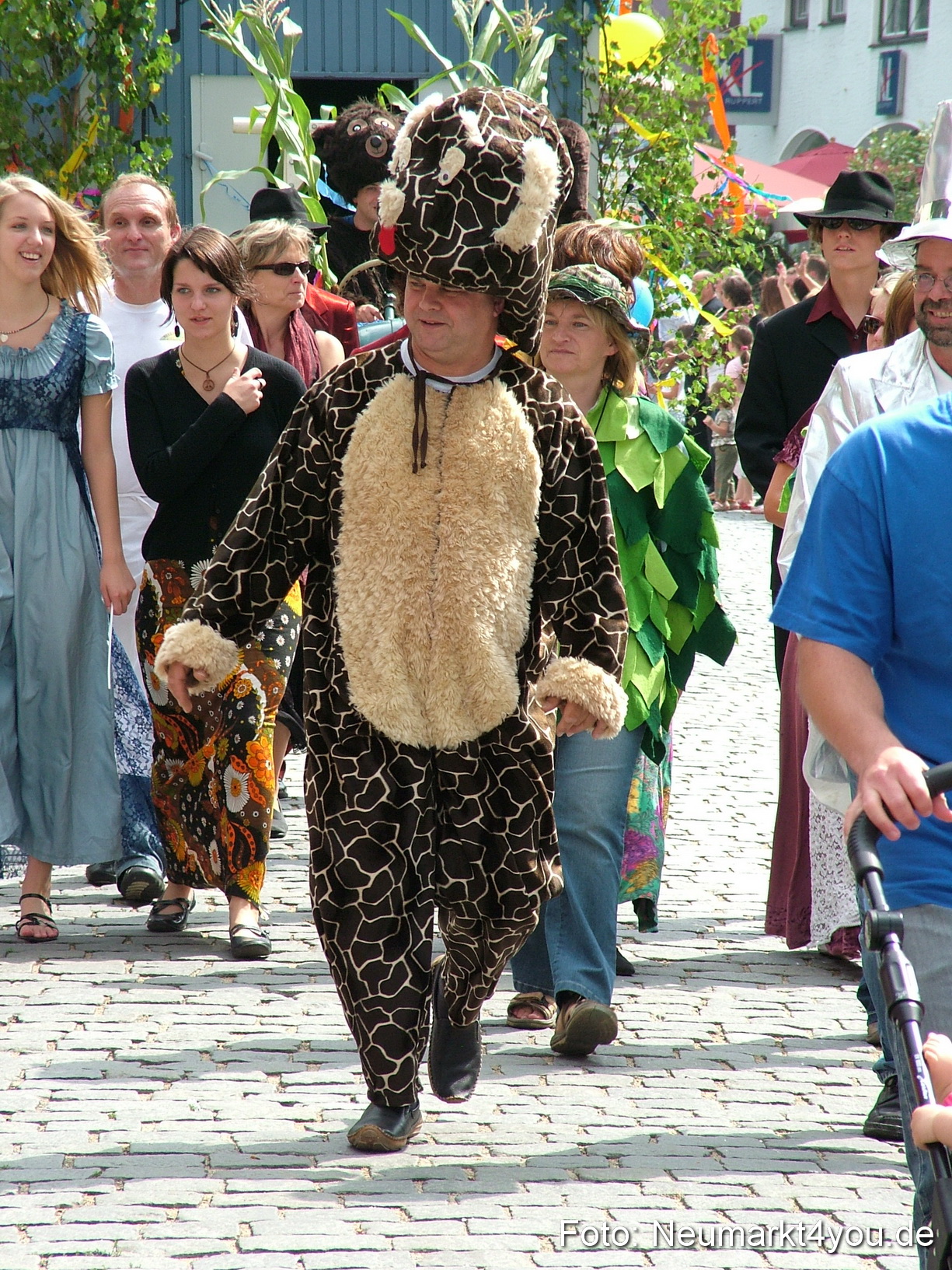 0160 Volksfestzug 120807