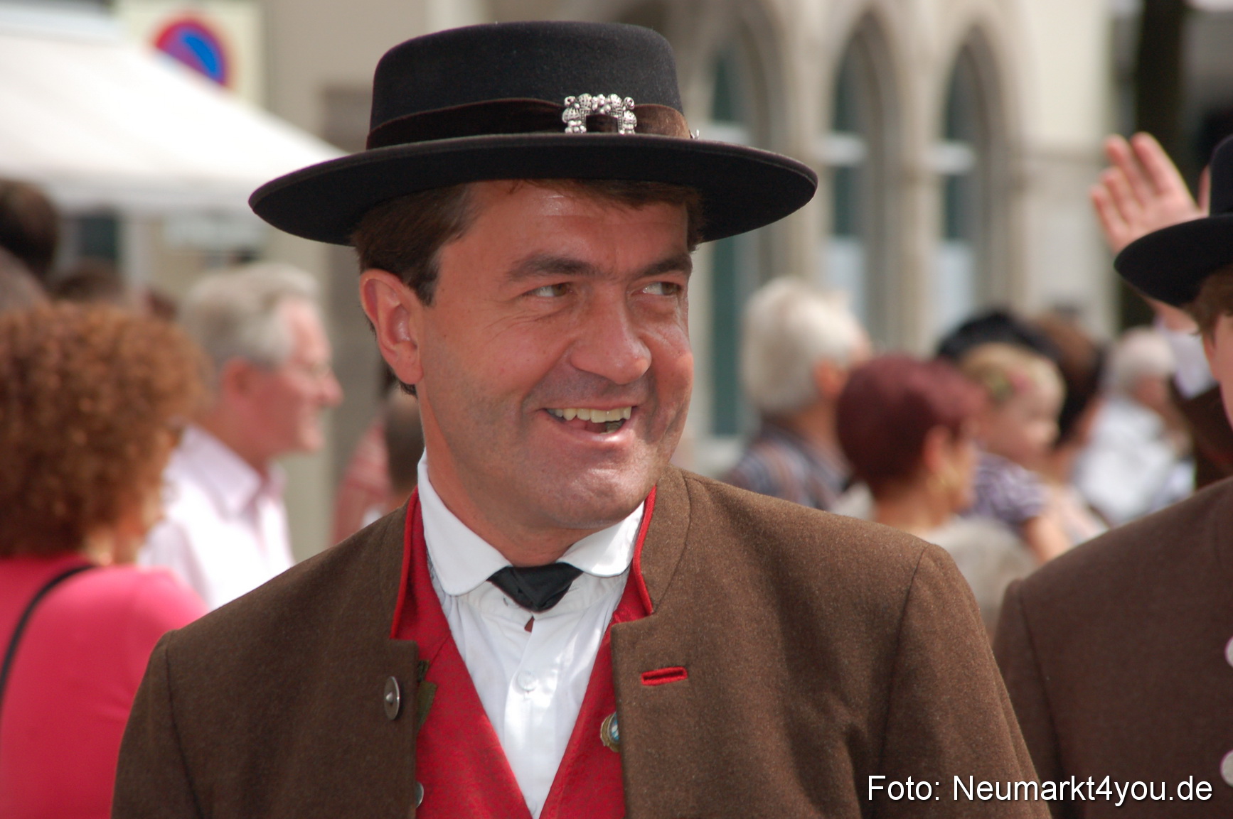 0163 Volksfestzug 120807