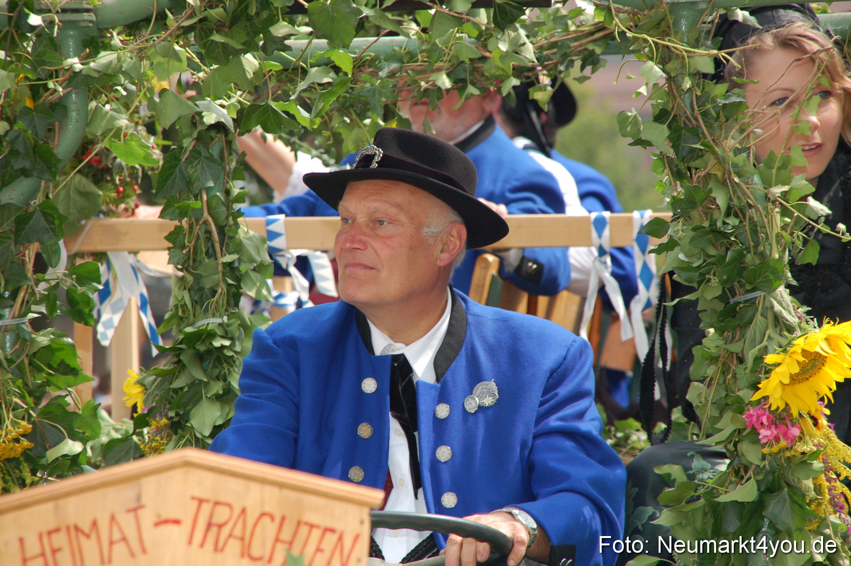 0169 Volksfestzug 120807