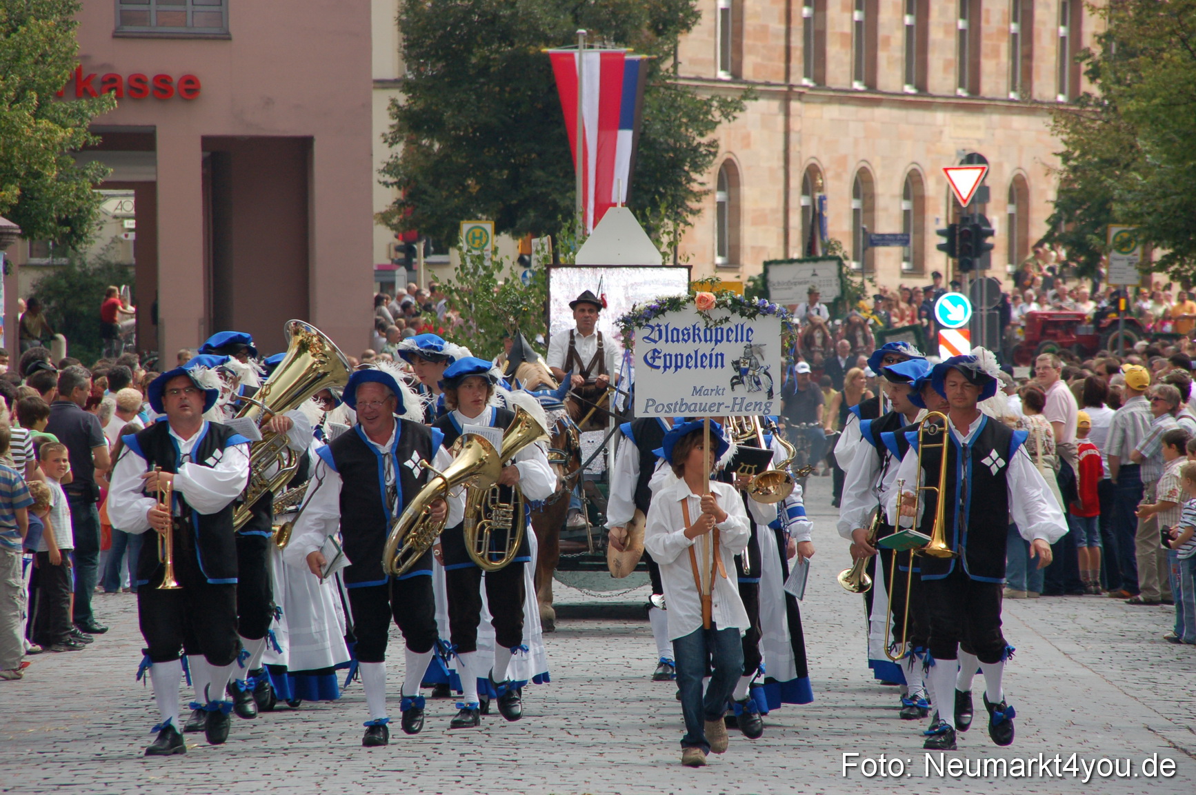 0181 Volksfestzug 120807
