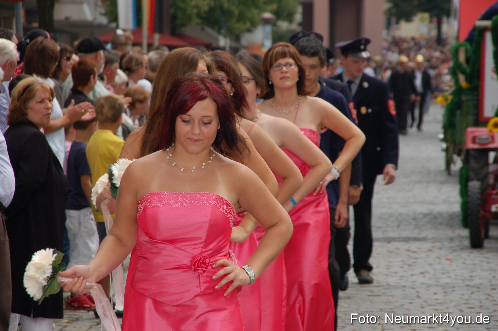 0203 Volksfestzug 120807