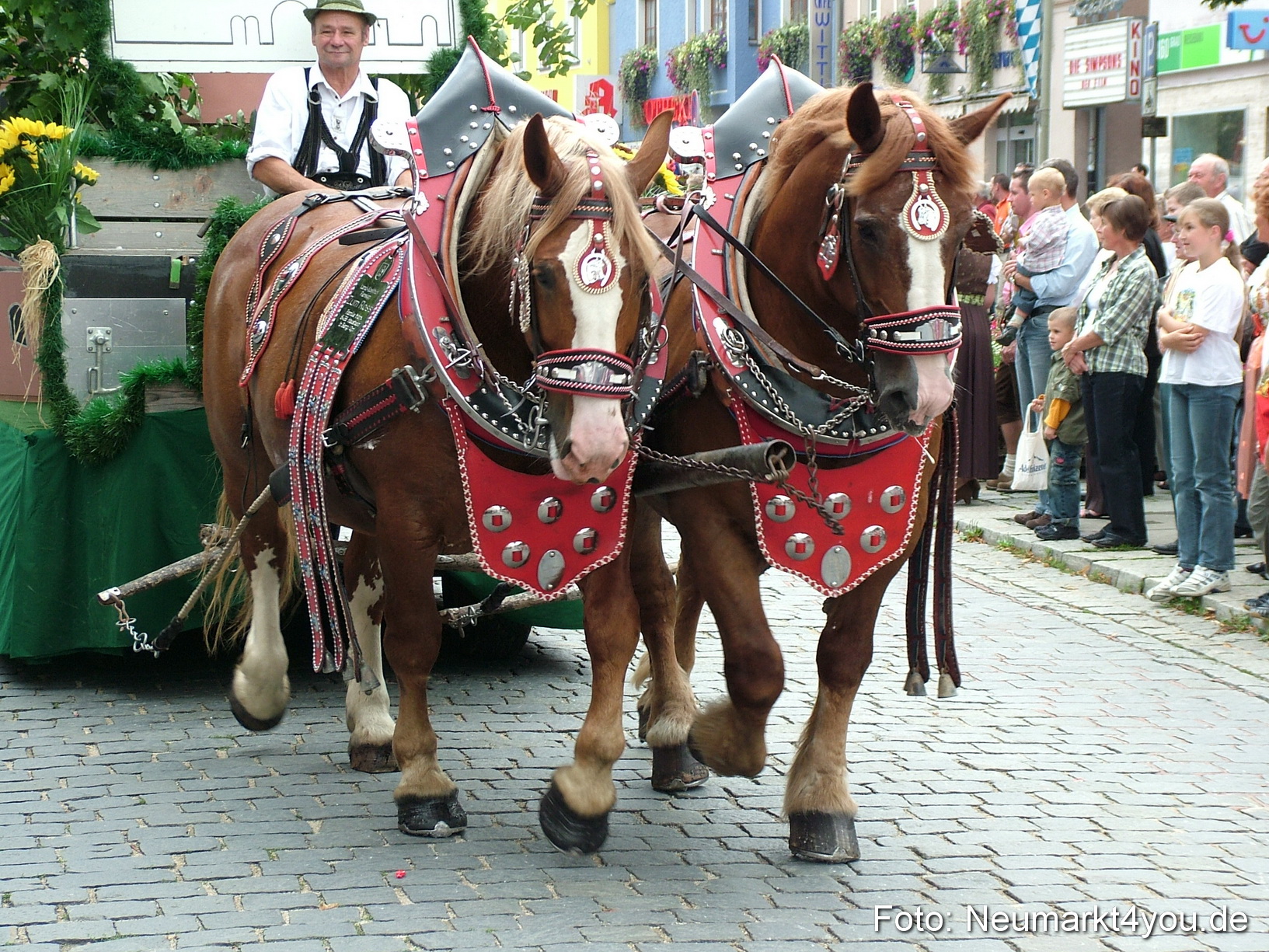0217 Volksfestzug 120807