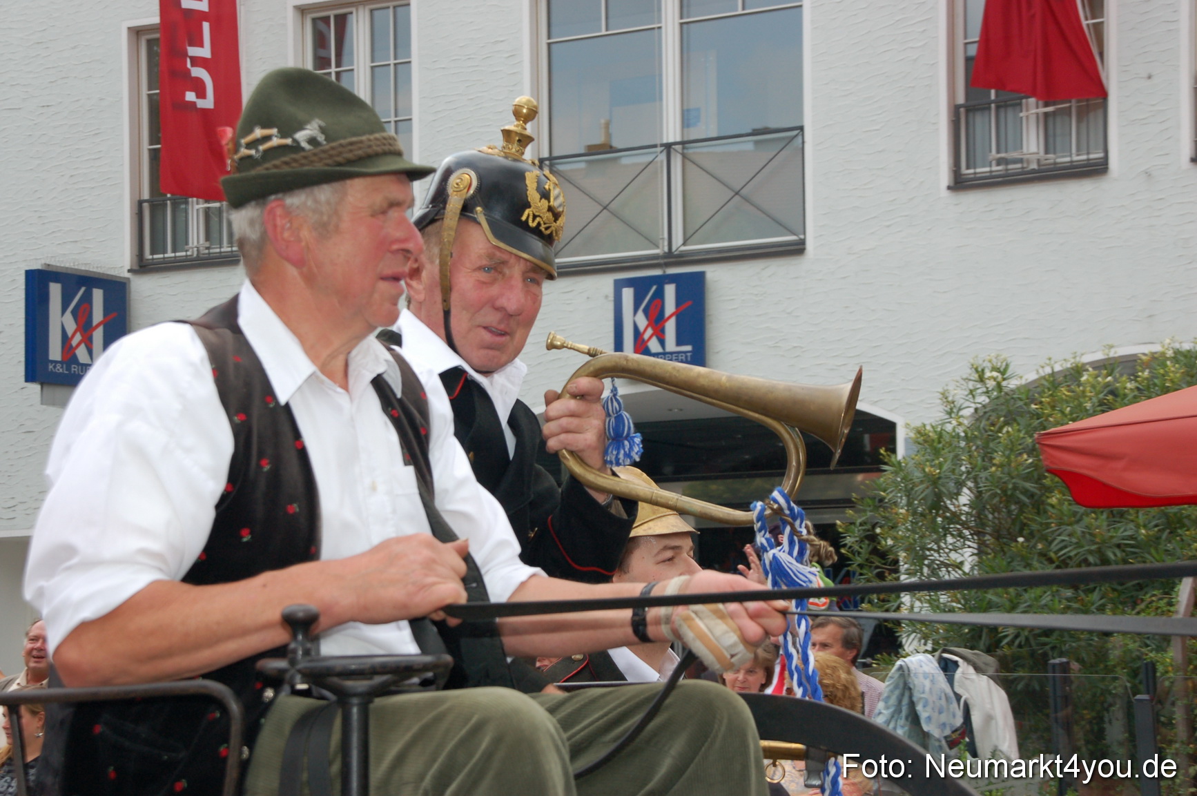 0218 Volksfestzug 120807