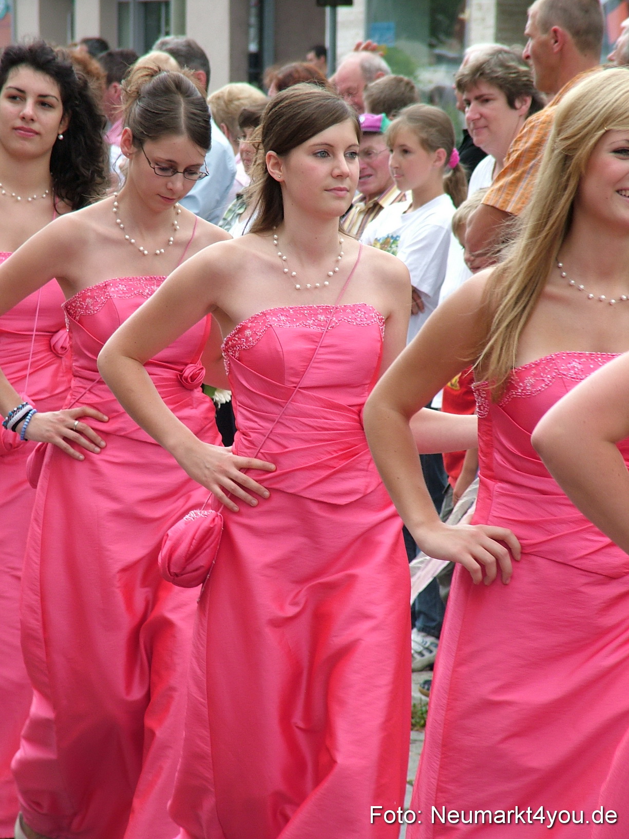 0222 Volksfestzug 120807