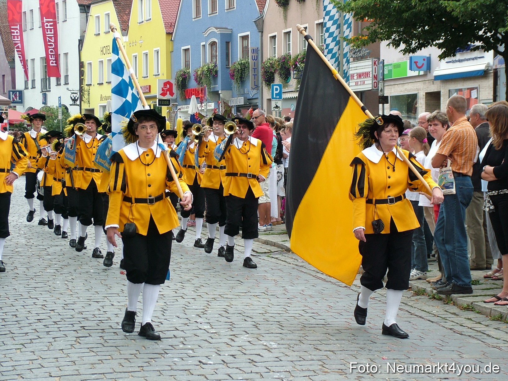 0253 Volksfestzug 120807