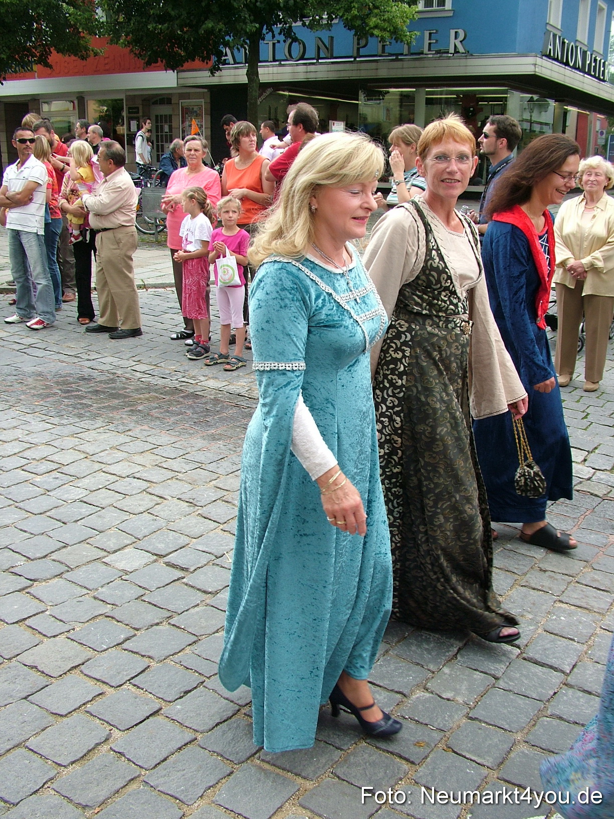 0264 Volksfestzug 120807