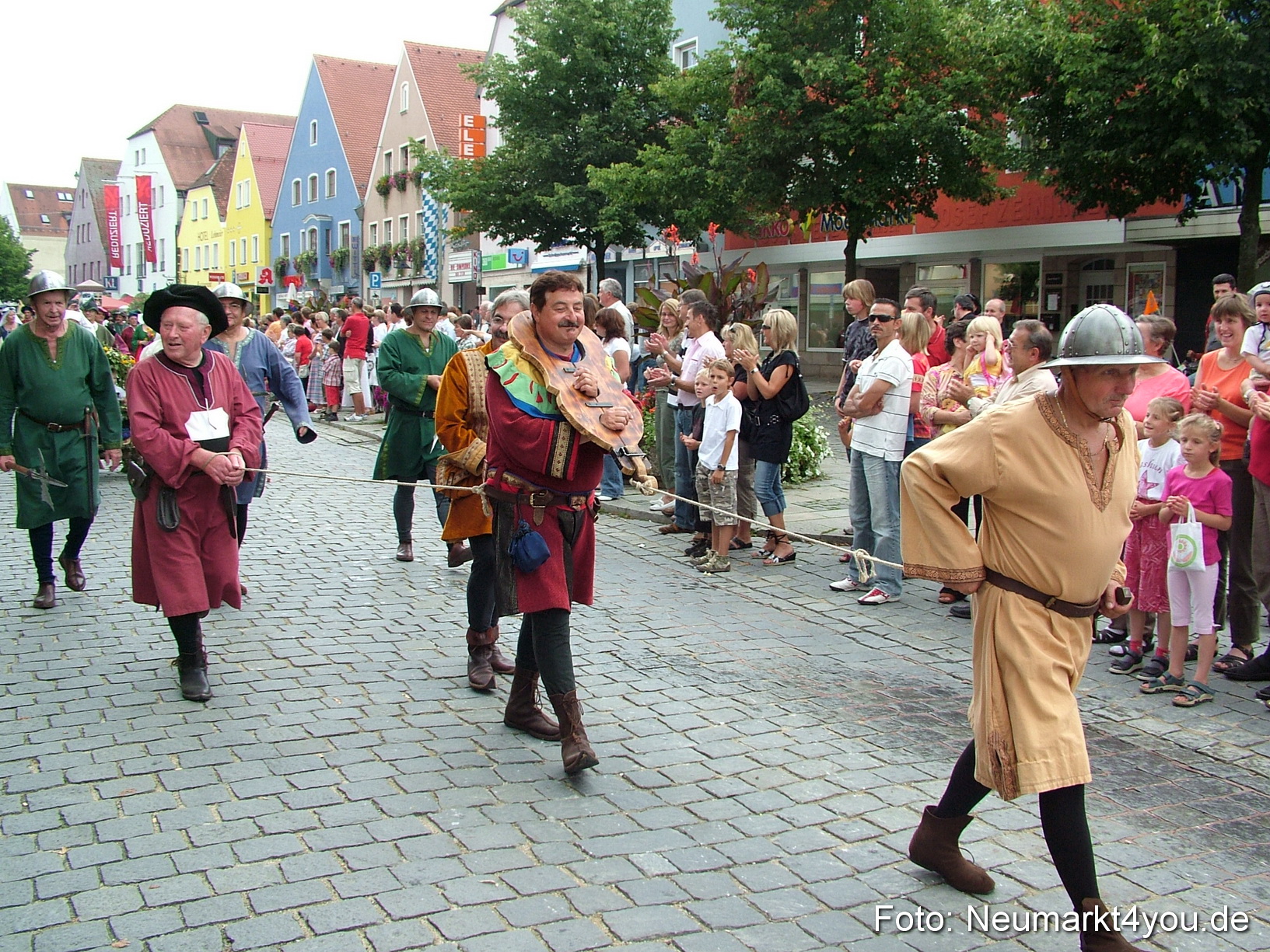 0265 Volksfestzug 120807