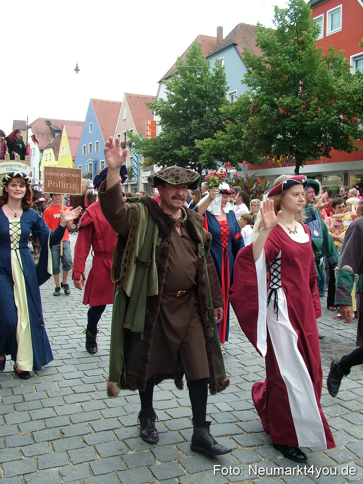 0268 Volksfestzug 120807