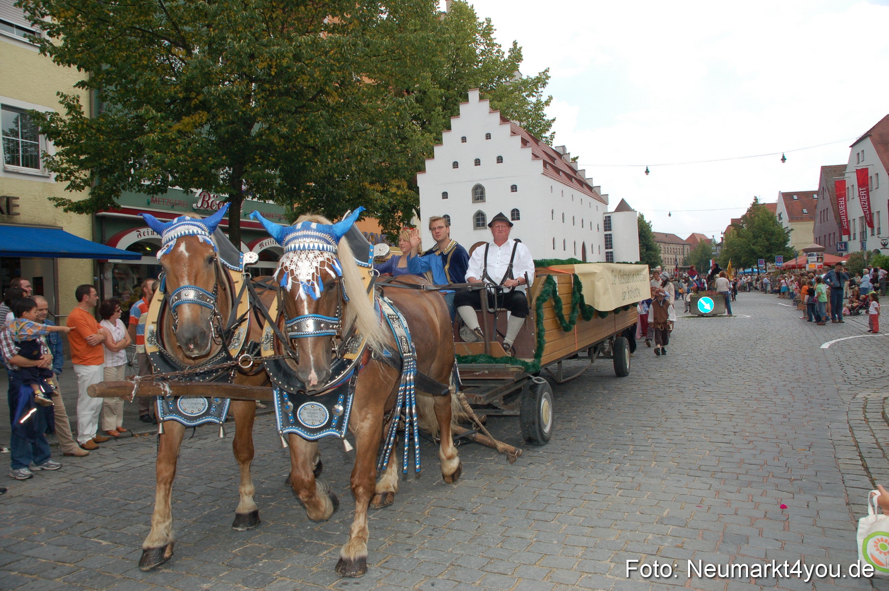 0271 Volksfestzug 120807