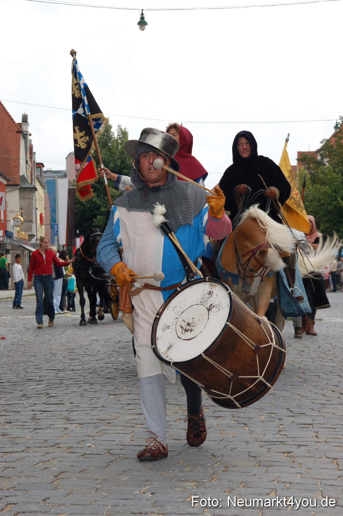 0276 Volksfestzug 120807