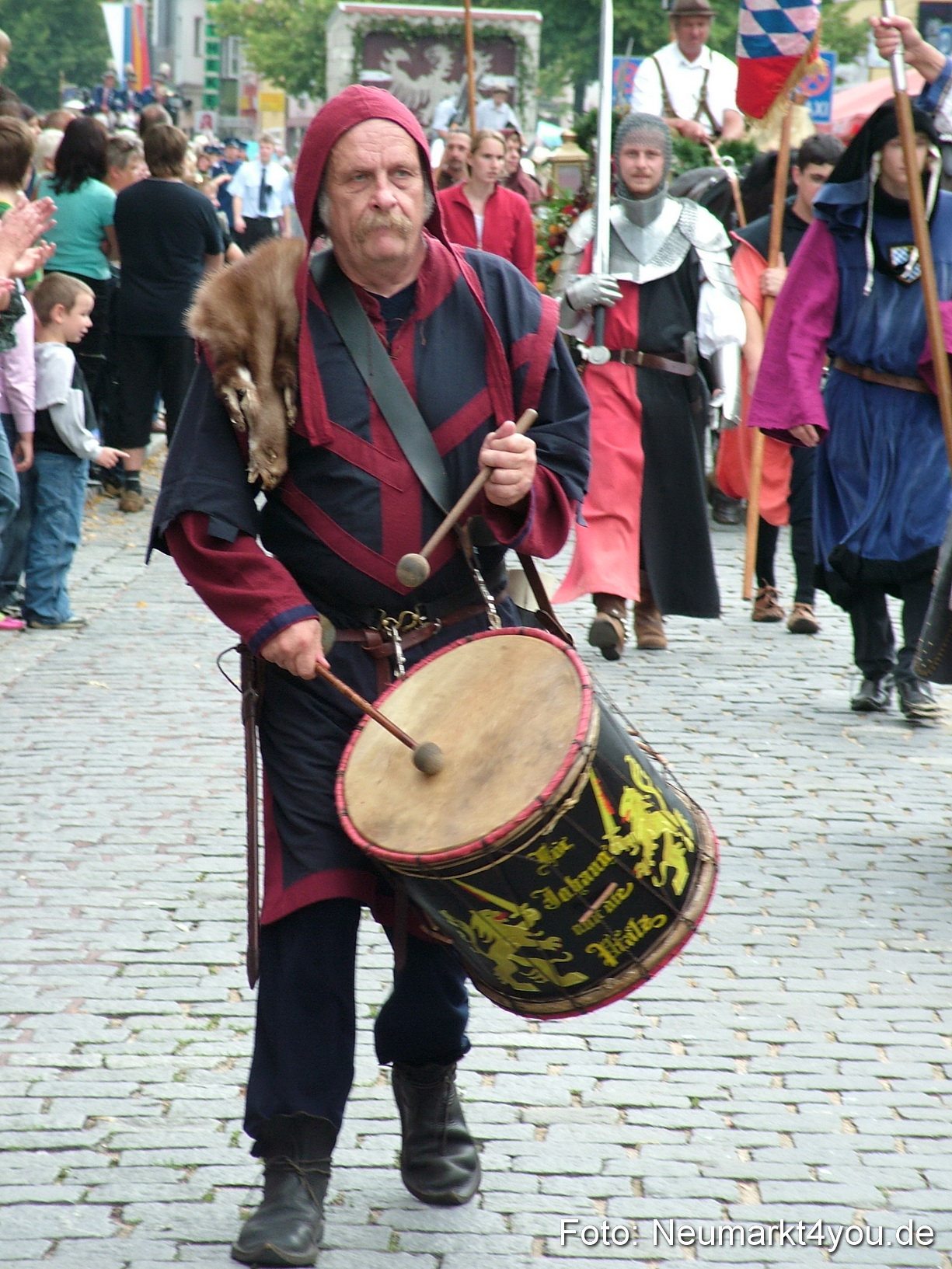 0283 Volksfestzug 120807