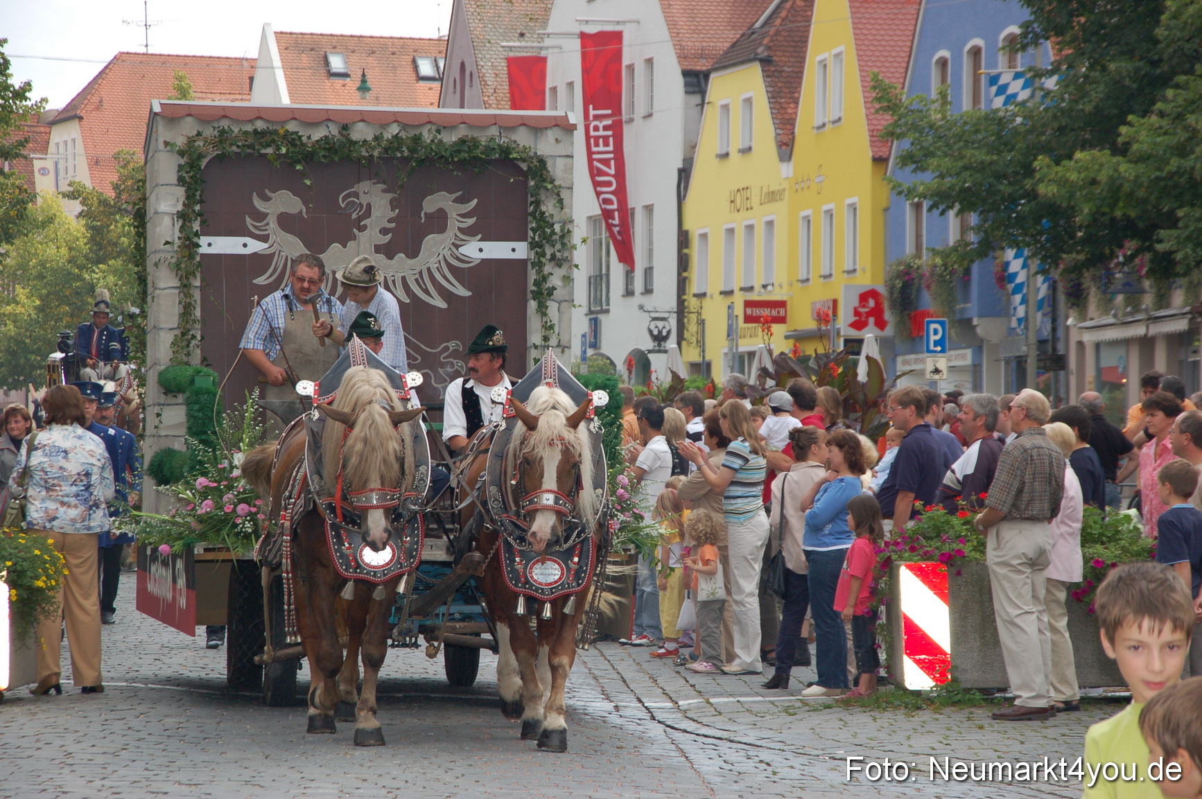 0295 Volksfestzug 120807