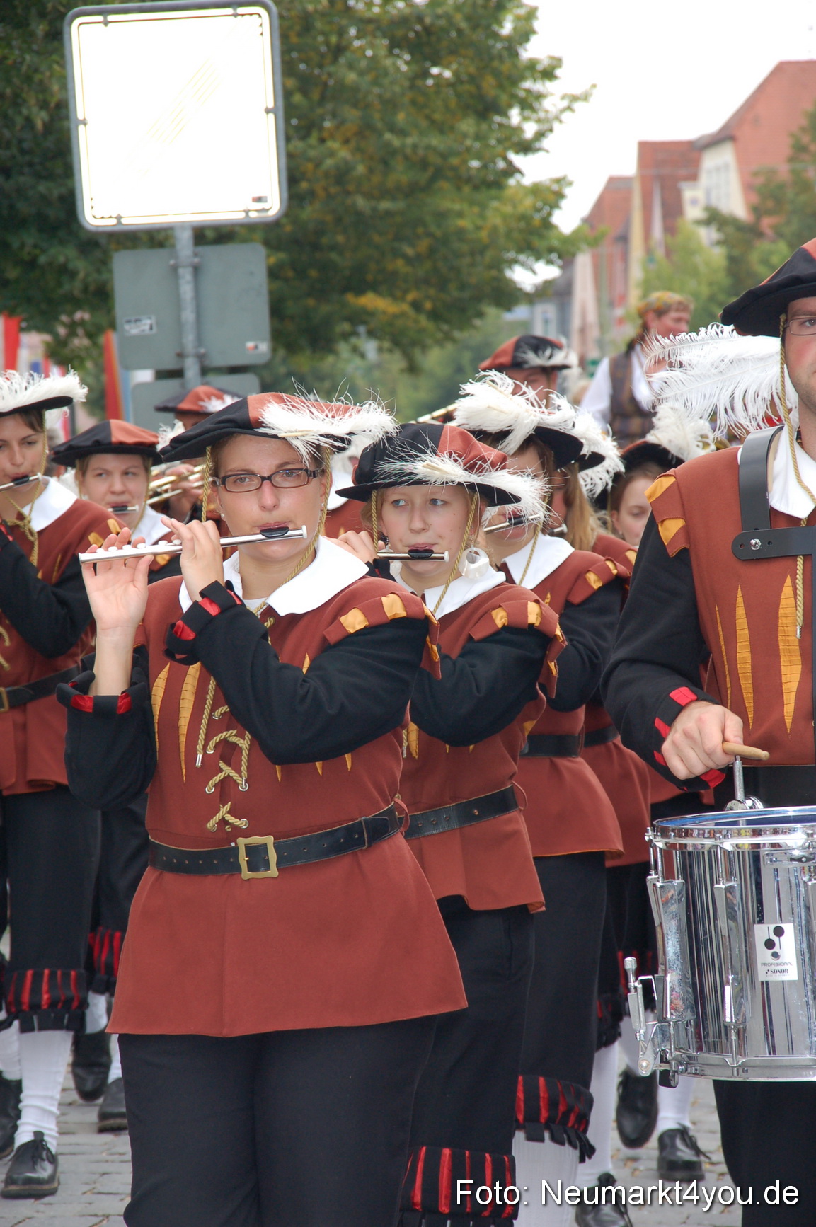 0312 Volksfestzug 120807