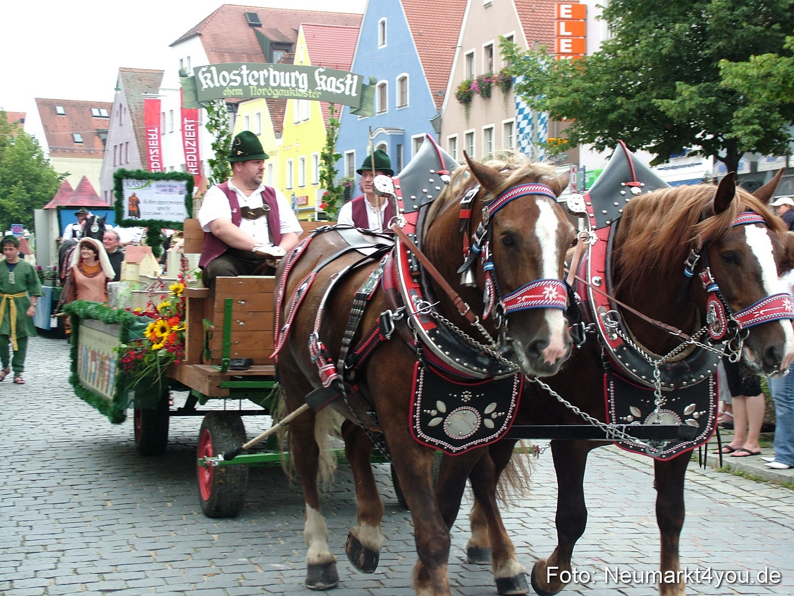 0325 Volksfestzug 120807